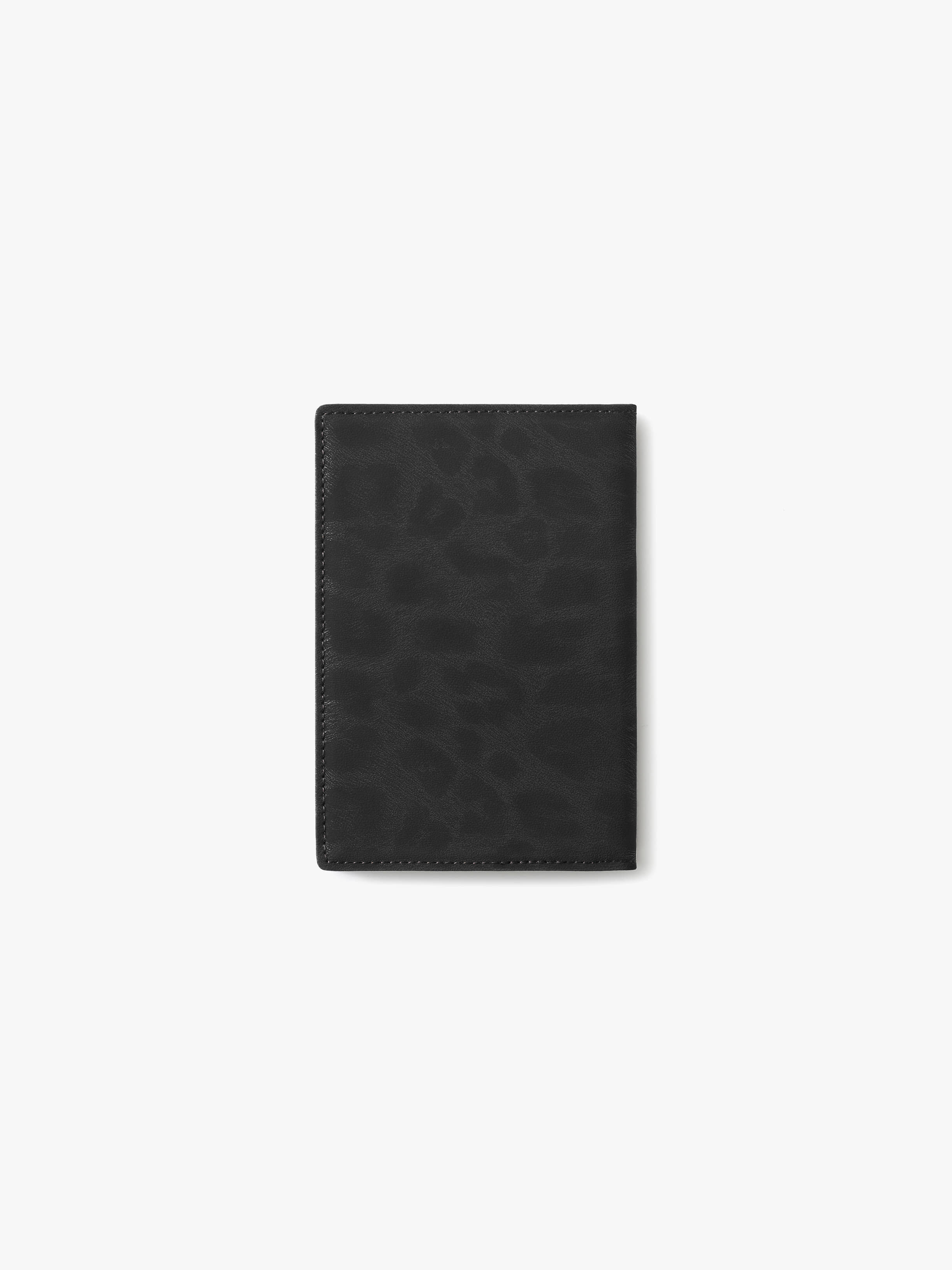 fennec - leo passport case (black)