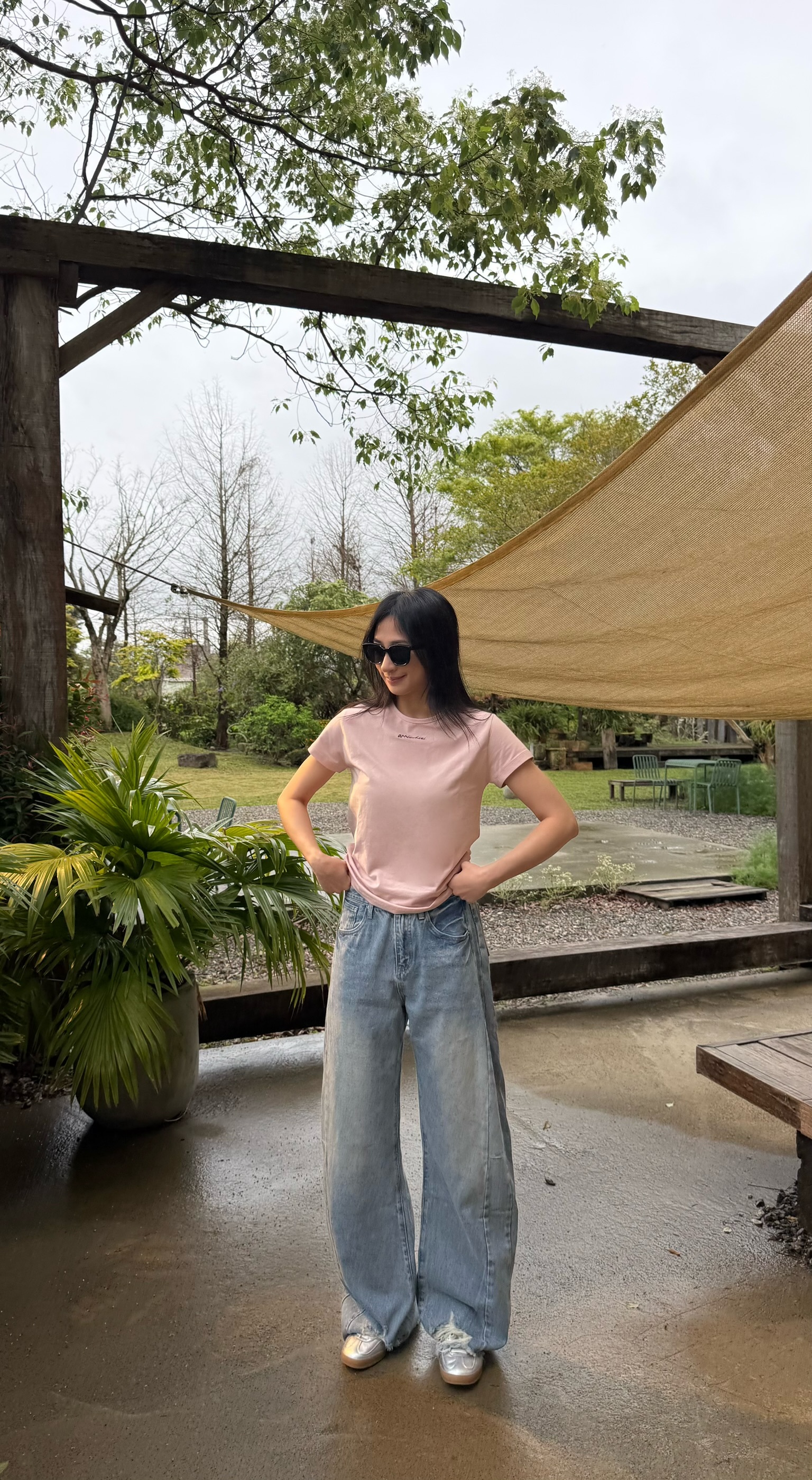 設計款 刷色彎刀落地褲