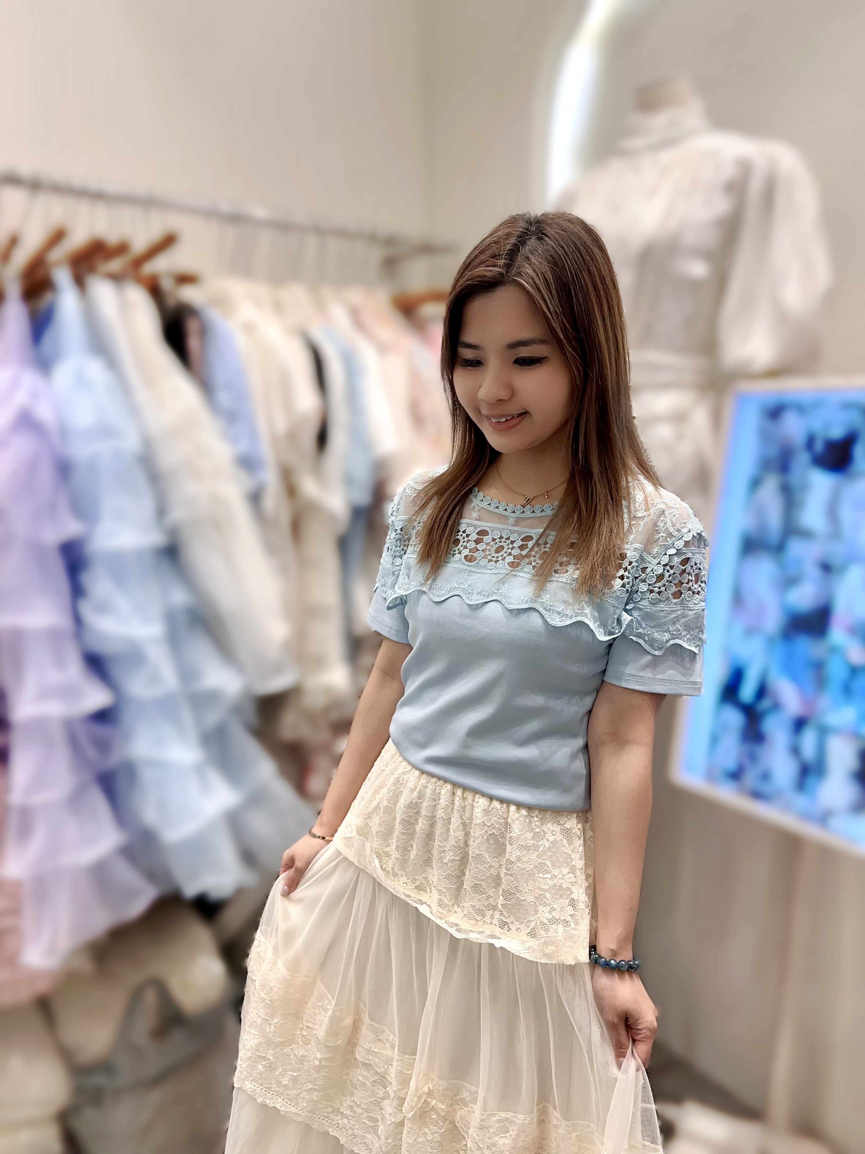 AW01 胸38-50 長22 $439 (一口價)