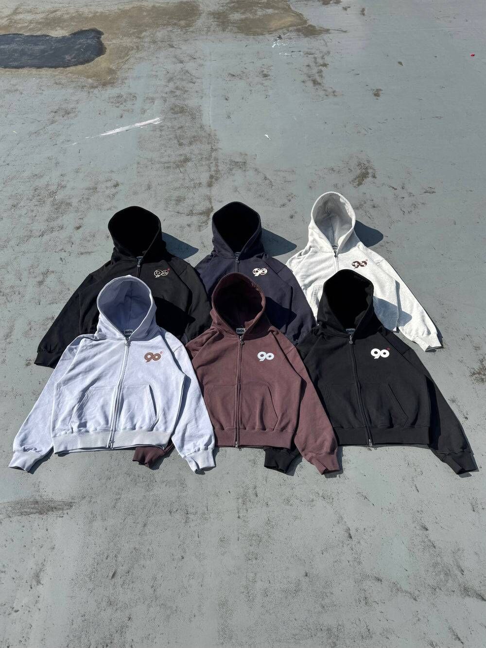 【9090】0321 發售 90 Logo Reversible Dot Zip Hoodie 雙面穿點點外套