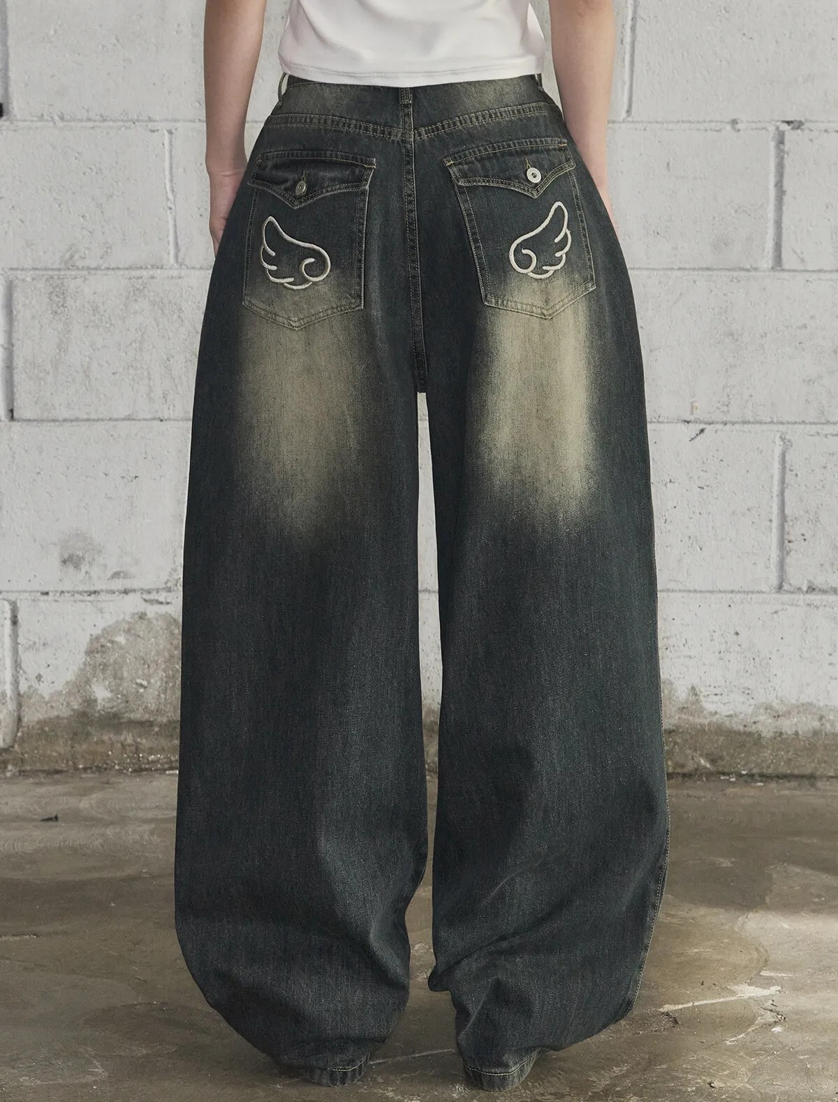 Looxp - Angel Wing Washing Back Pocket Wide Denim (Vintage Dark Blue)