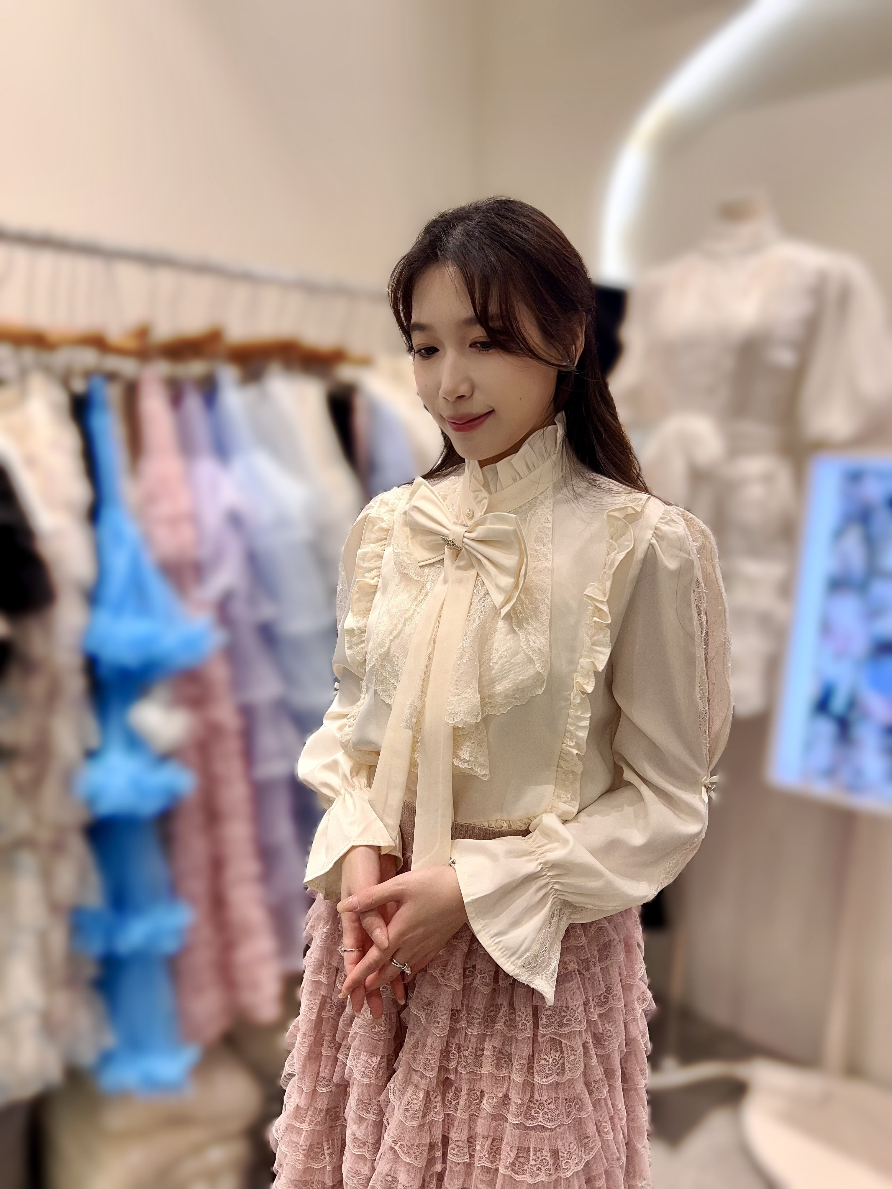 AW37 胸42 長21 $519 (一口價)