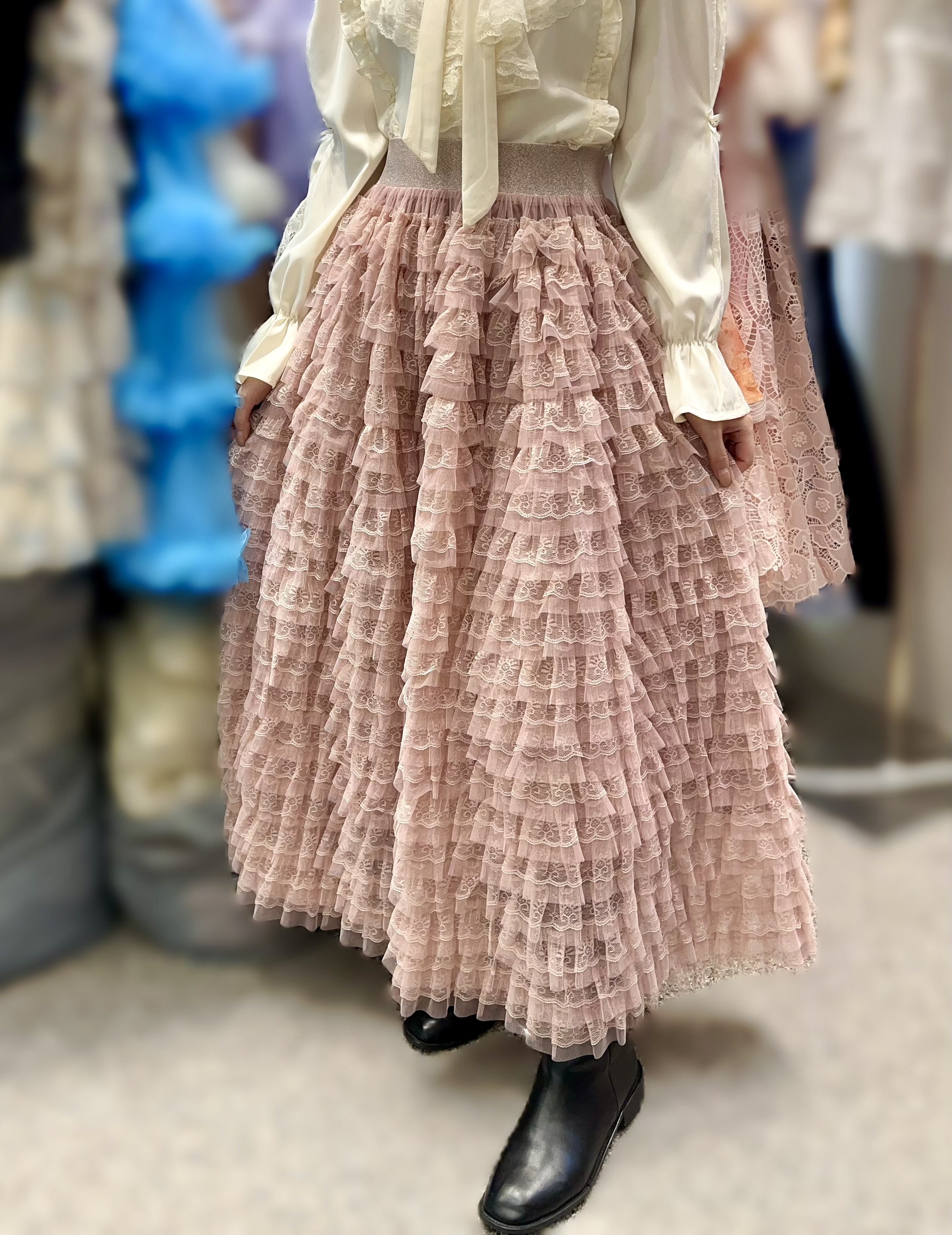 AW12 腰26-48 HIP48 長38 $639 (一口價)