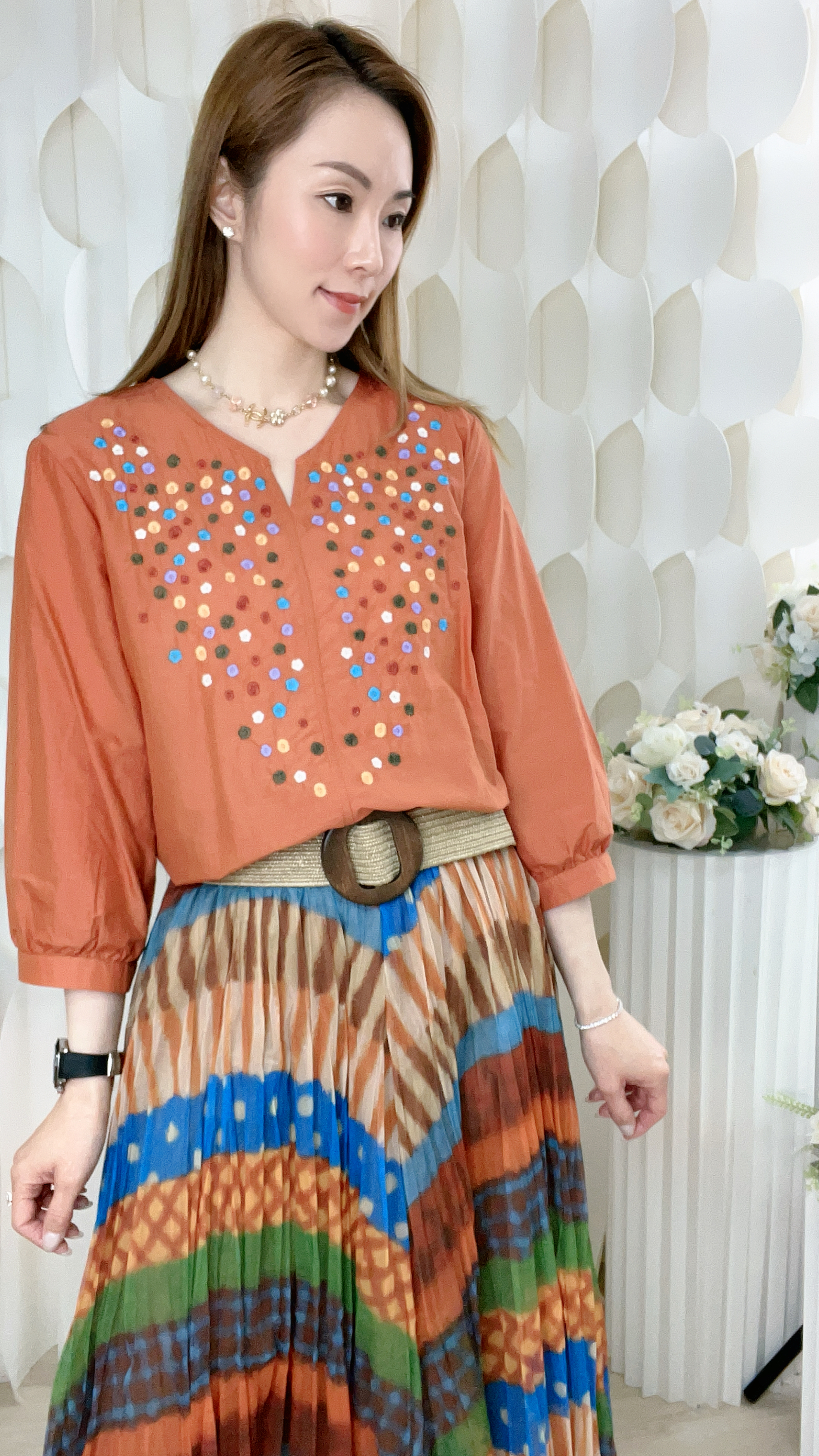 10%真絲花花刺繡中袖上衣(胸L:40/XL:42吋)7204 #1903clo