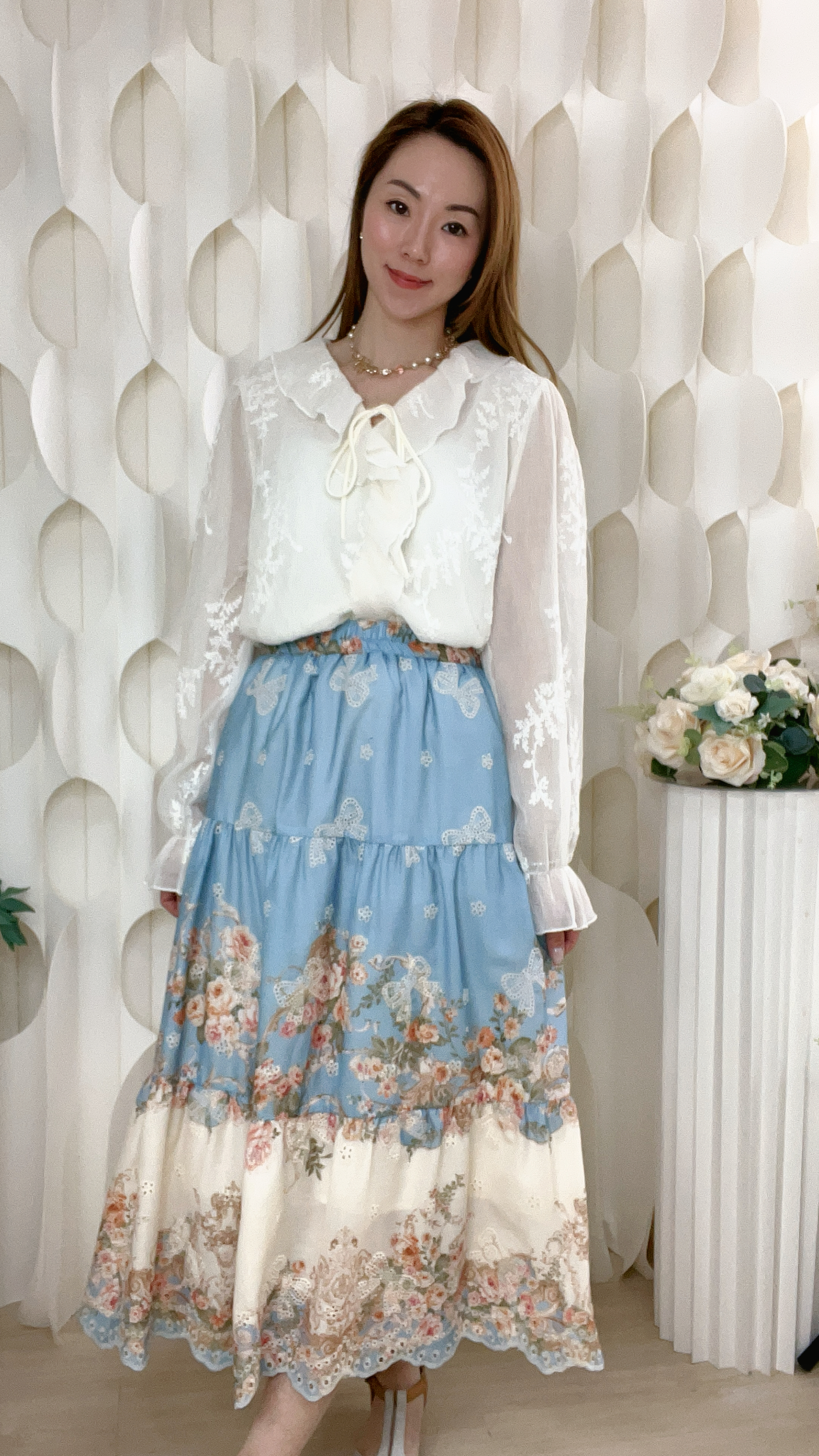 皺紋RUFFLE刺繡蝴蝶結上衣(胸40-46 腰38-46 長23吋)7353 #1903clo