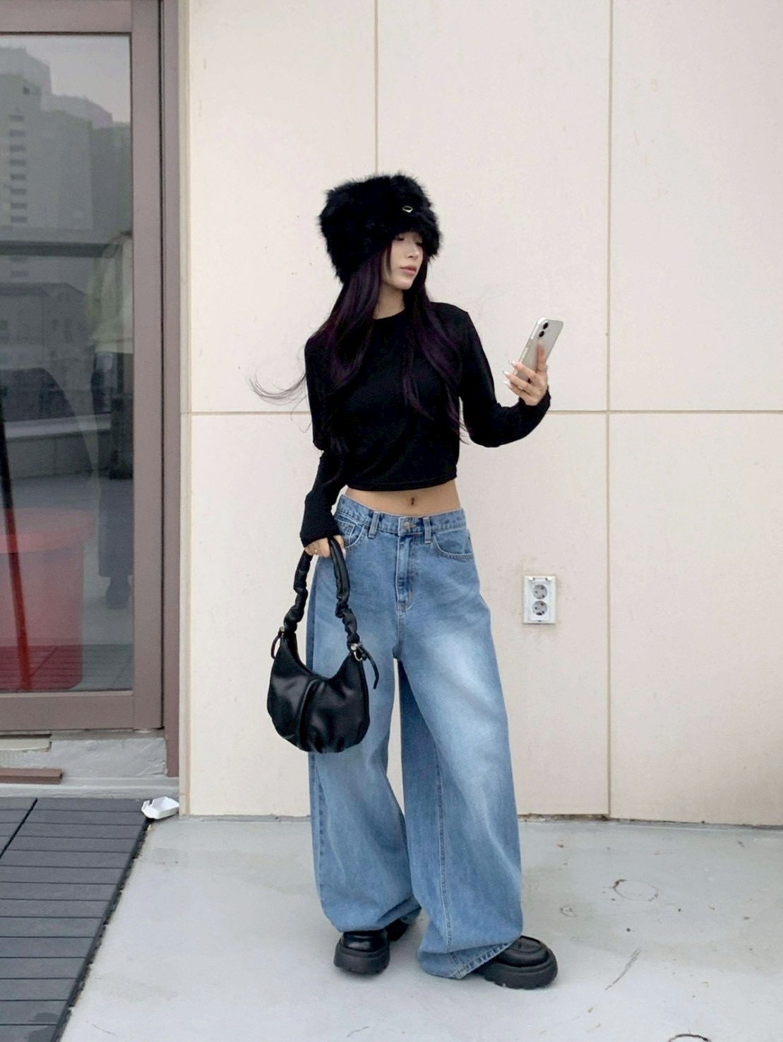 後鬆緊彎刀牛仔褲