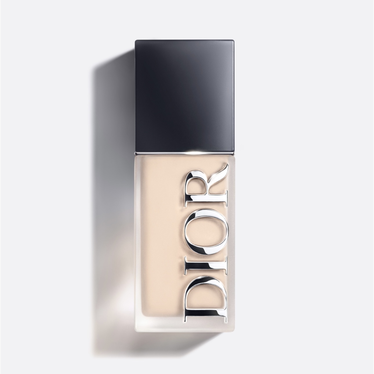 Dior Beauty 恆久貼肌柔霧粉底液 #0N/1N