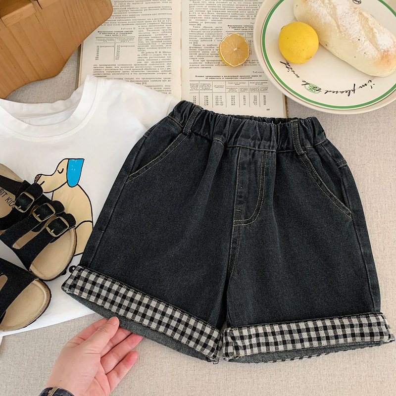 灰黑格格摺 牛仔短褲