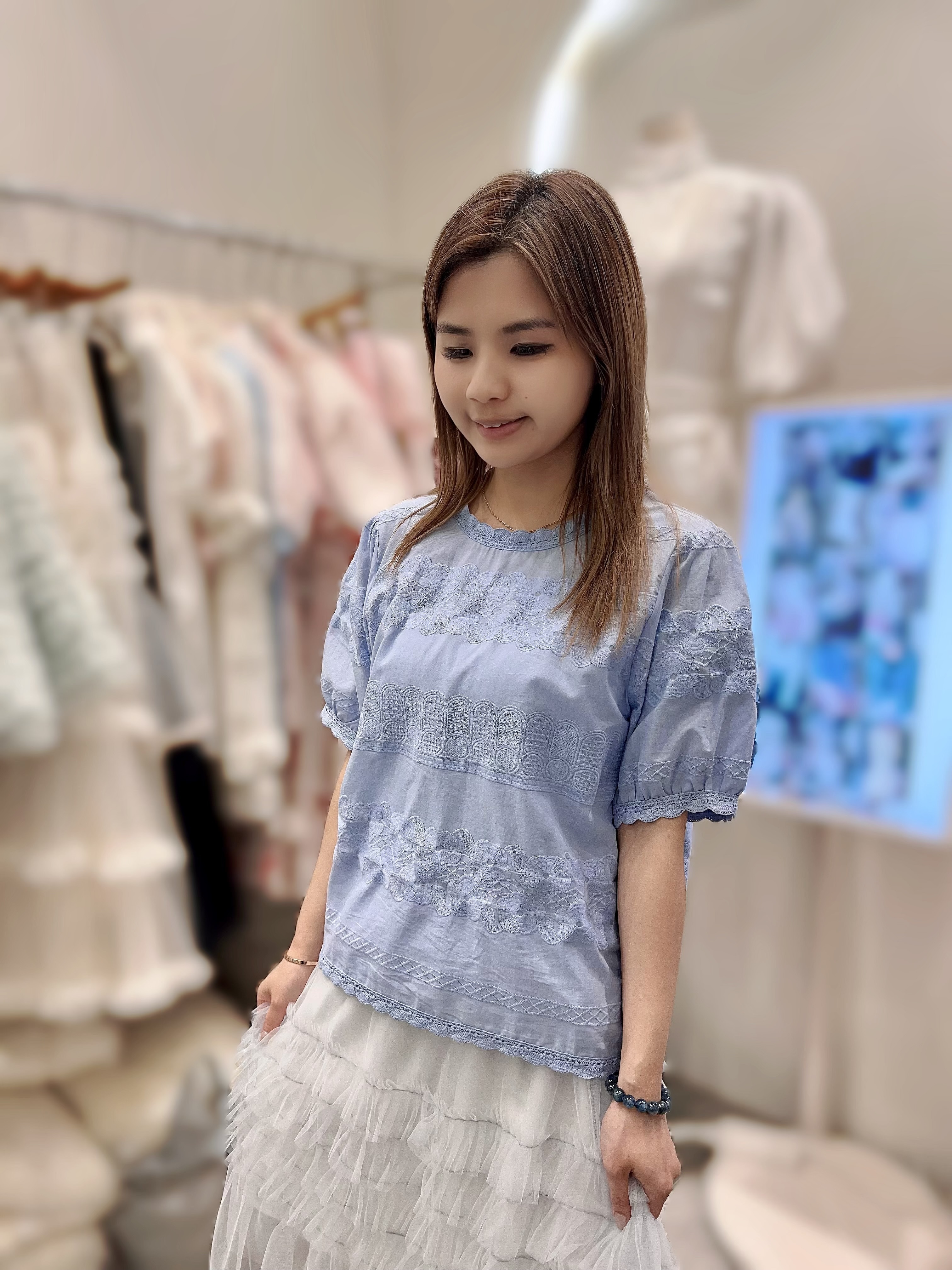 AW18 胸44 長20.5 $519 (一口價)