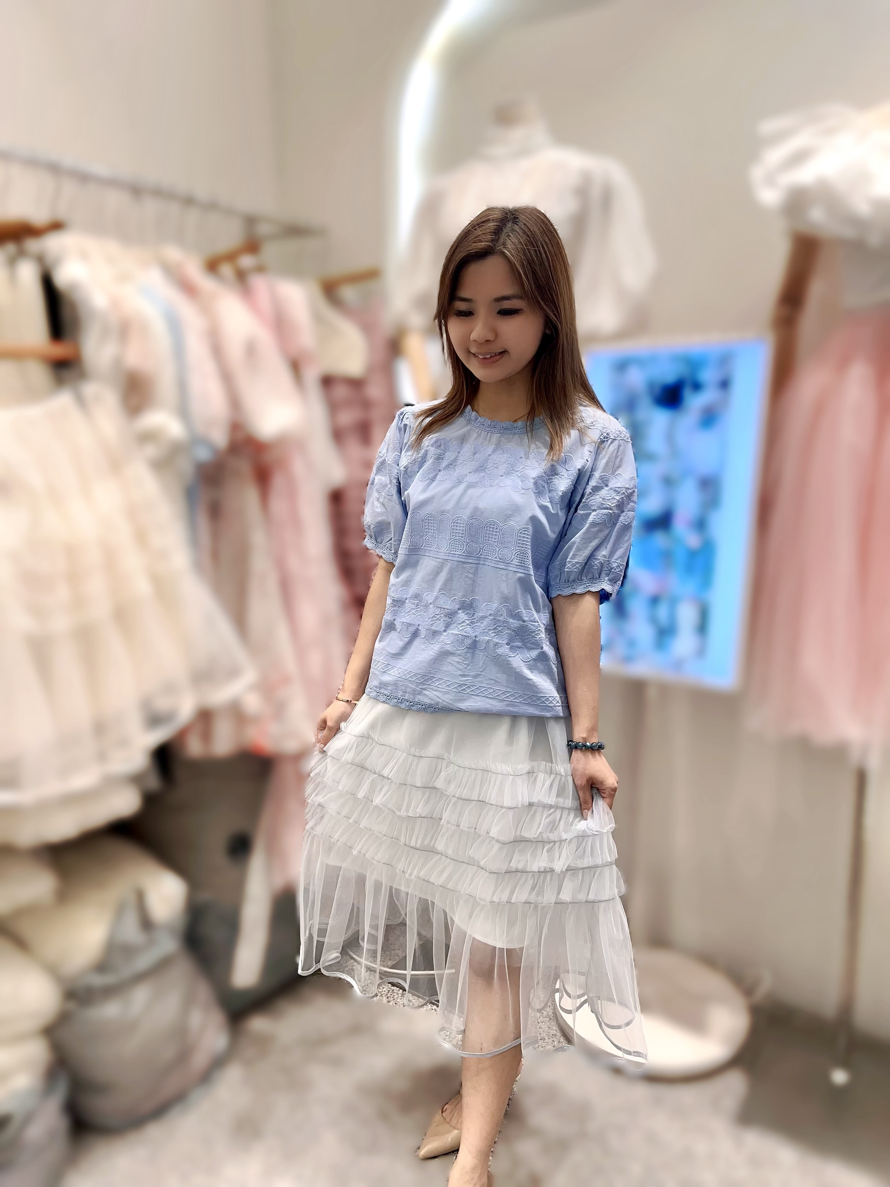 AW35  長裙 腰26-42 HIP43 長21 $539 (一口價)