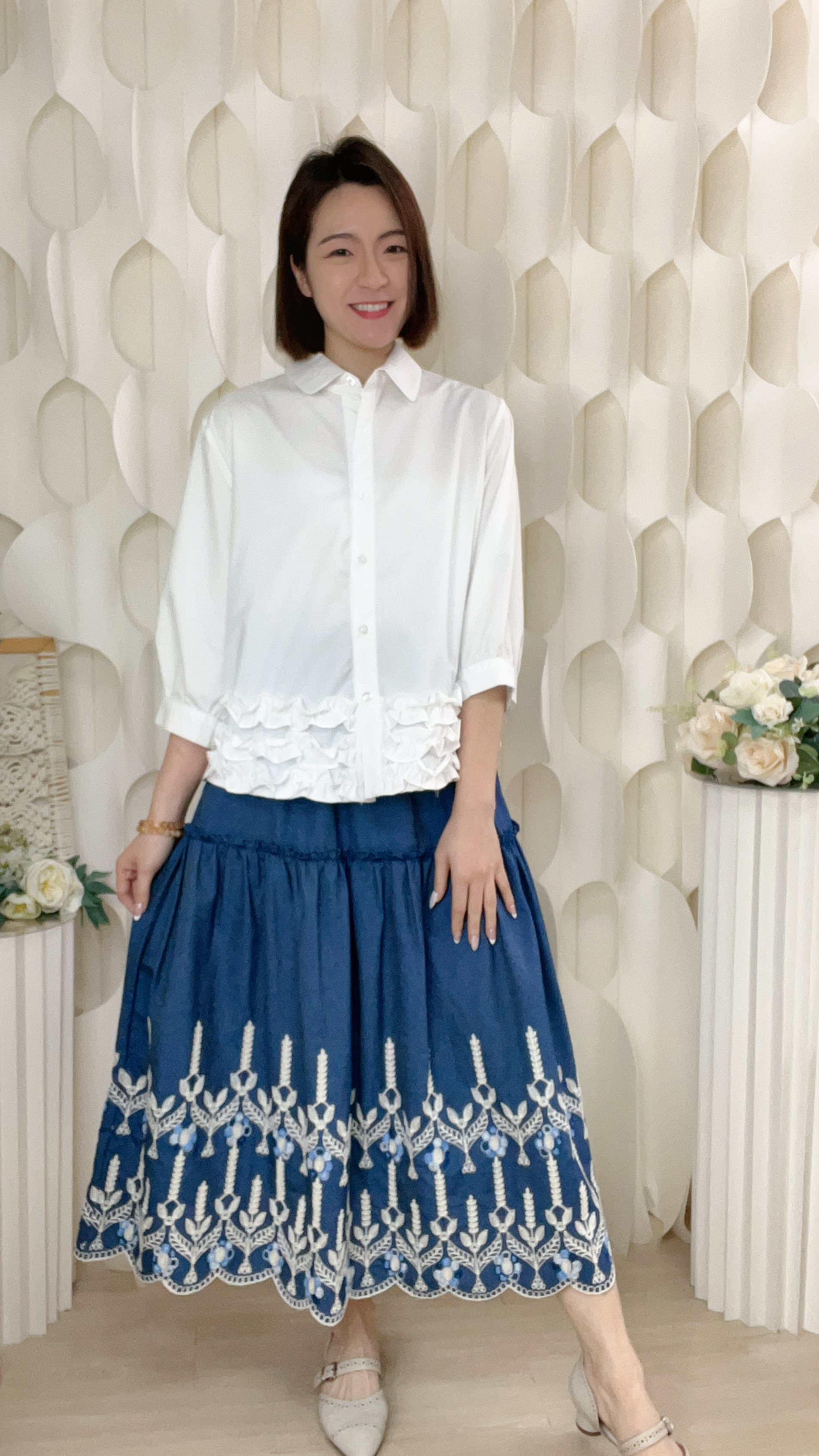 洗水刺綉牛仔布半截裙(腰26-38 臀52 長32吋) 3800 #1903clo