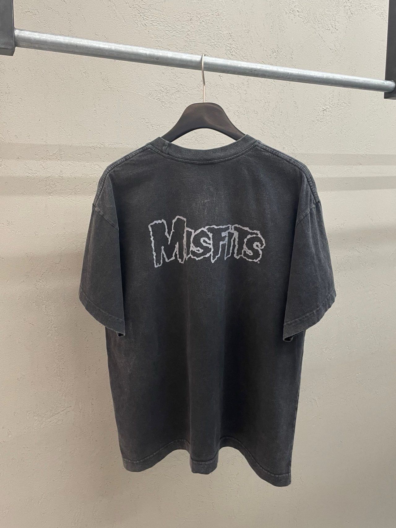 洗水英文字圖案短袖Tee ARCHIVE-426T