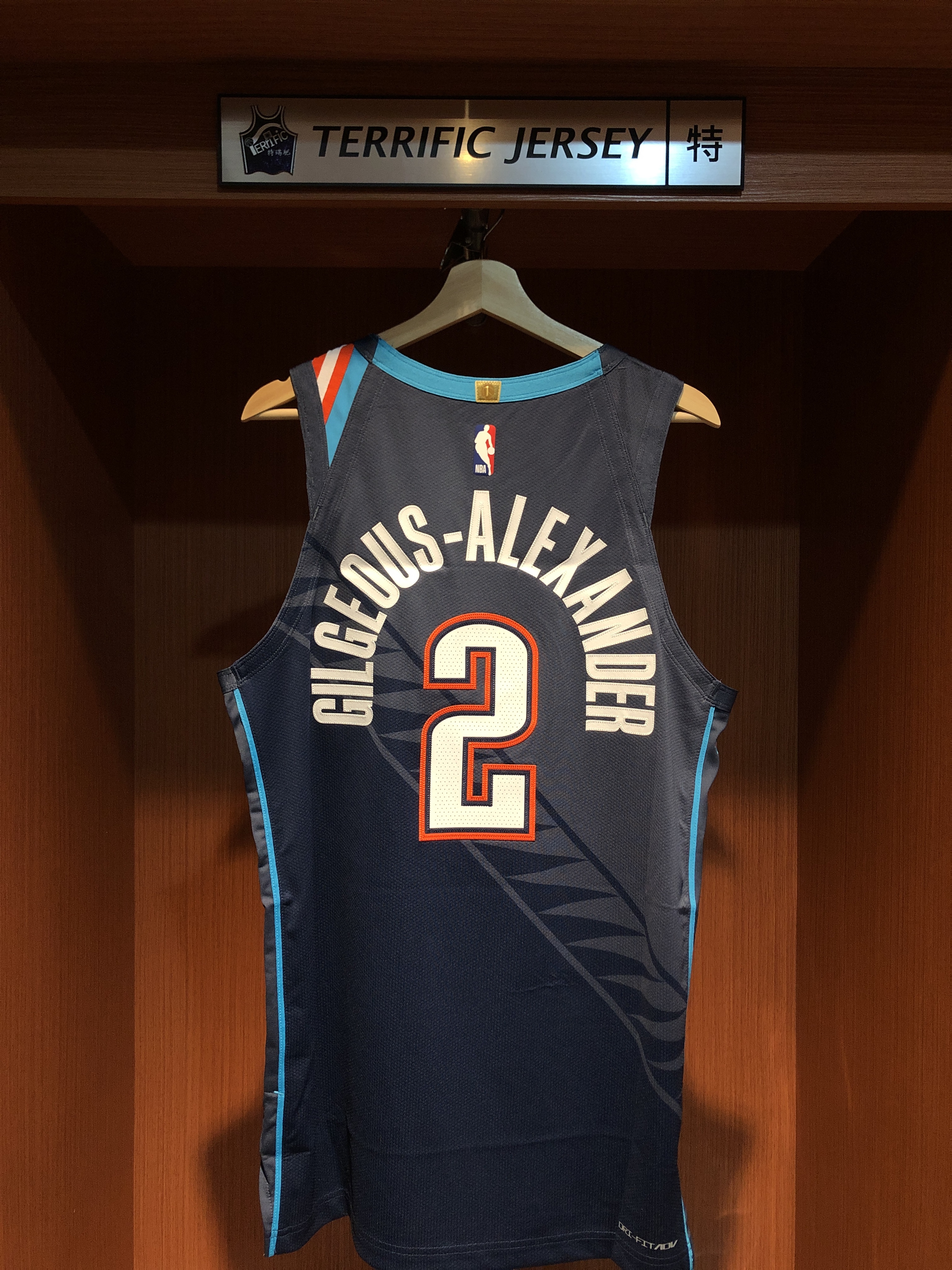 NBA球衣 Shai Gilgeous-Alexander 奧克拉荷馬雷霆城市 25-26 City Nike Authentic 球員版 電繡 含贊助商標 全新