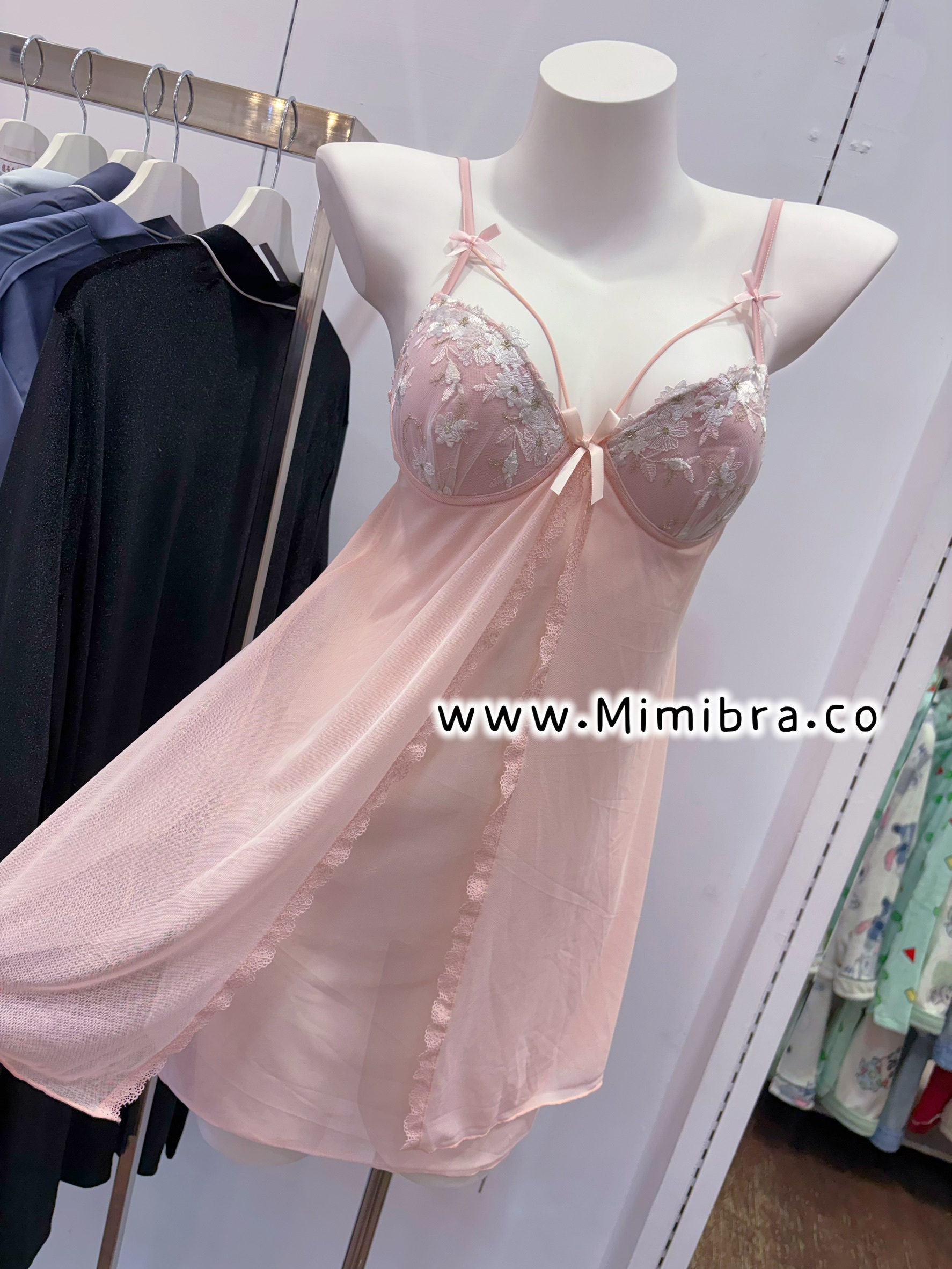 粉陌名媛性感睡衣