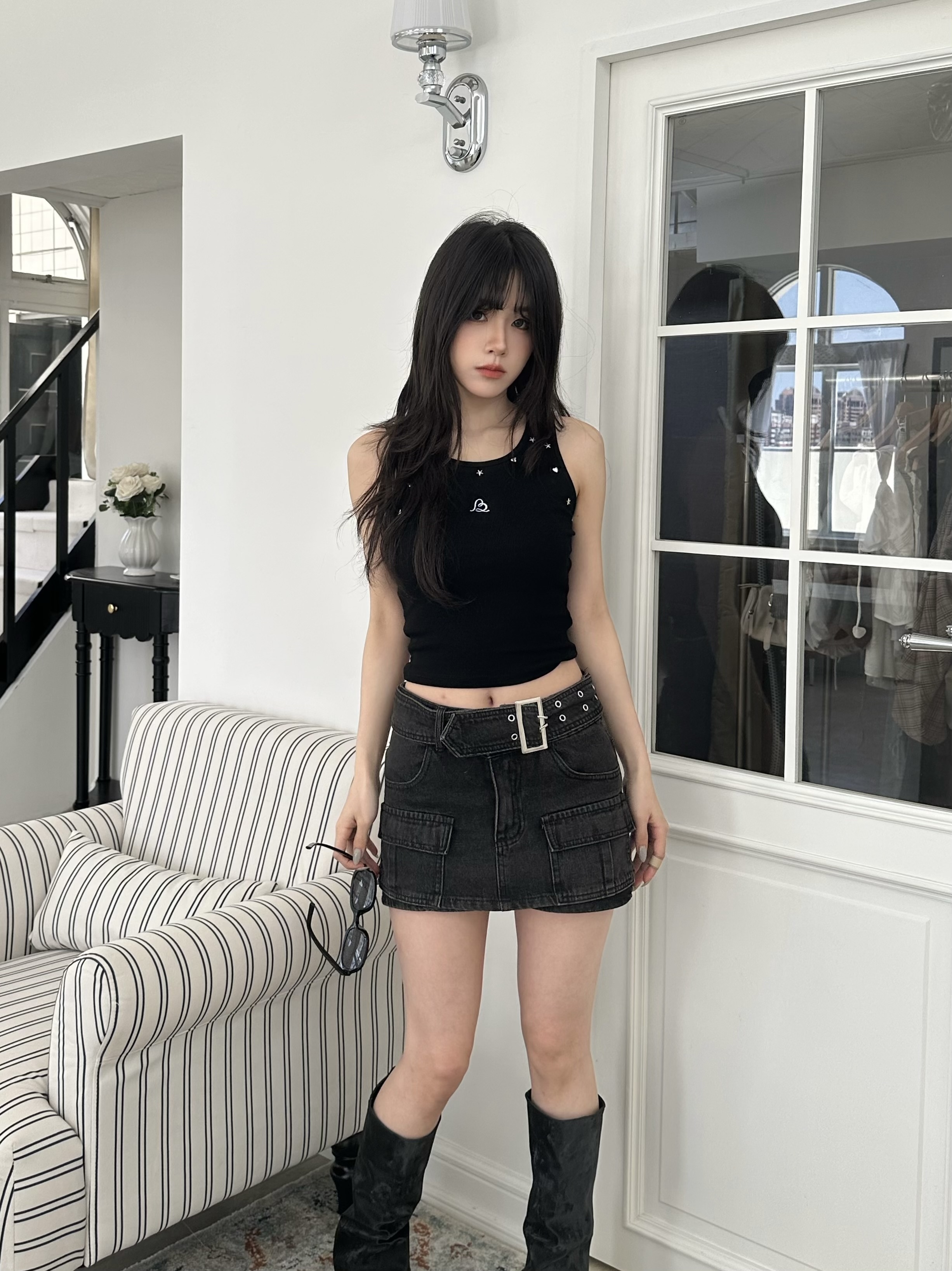 辣妹排釦腰帶水洗牛仔裙