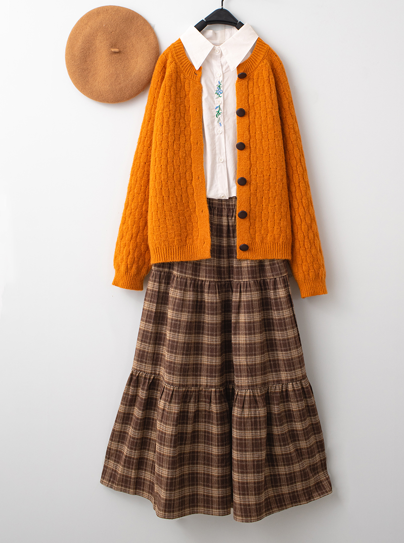 繡花襯衫仿皮釦針織外套法蘭絨蛋糕長裙