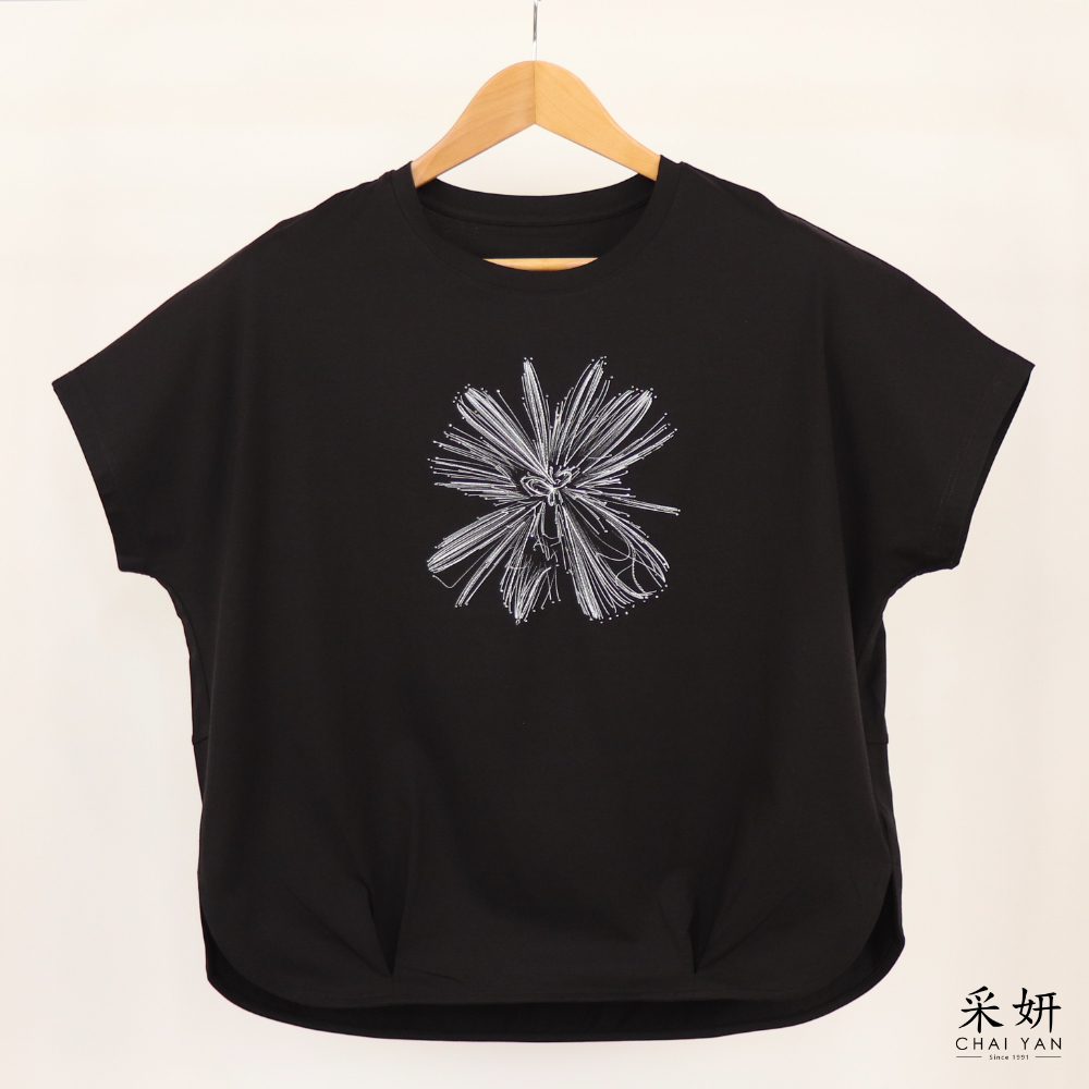 線條感花朵連肩滑棉短袖上衣