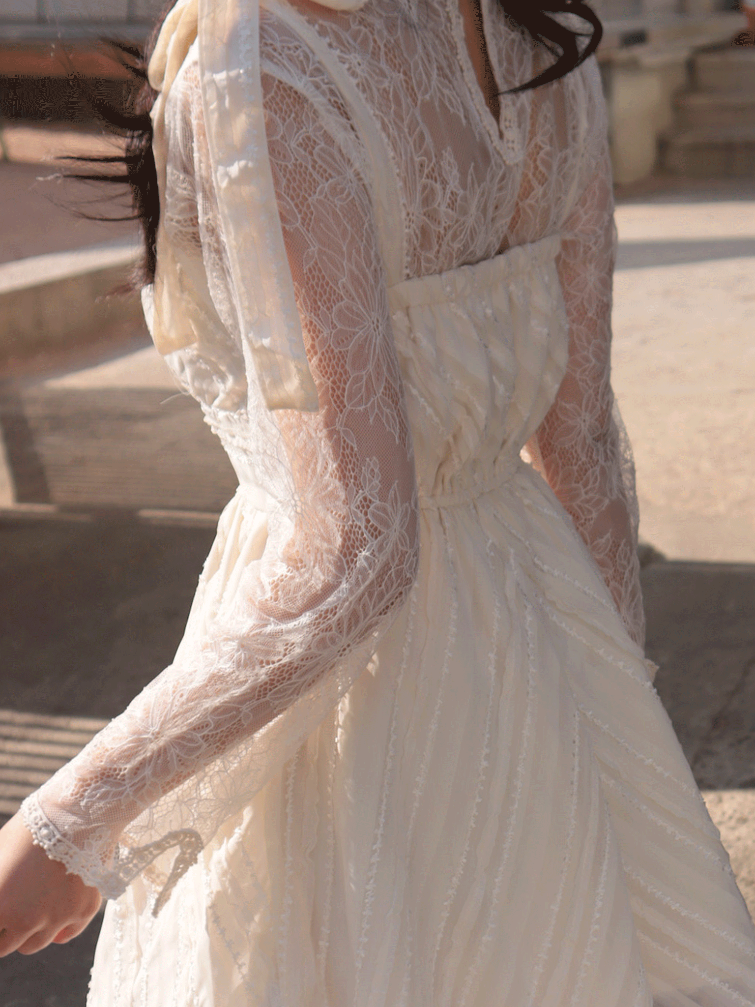 26B103 羅浮宮印象 法式宮廷蕾絲透膚罩衫/打底衣