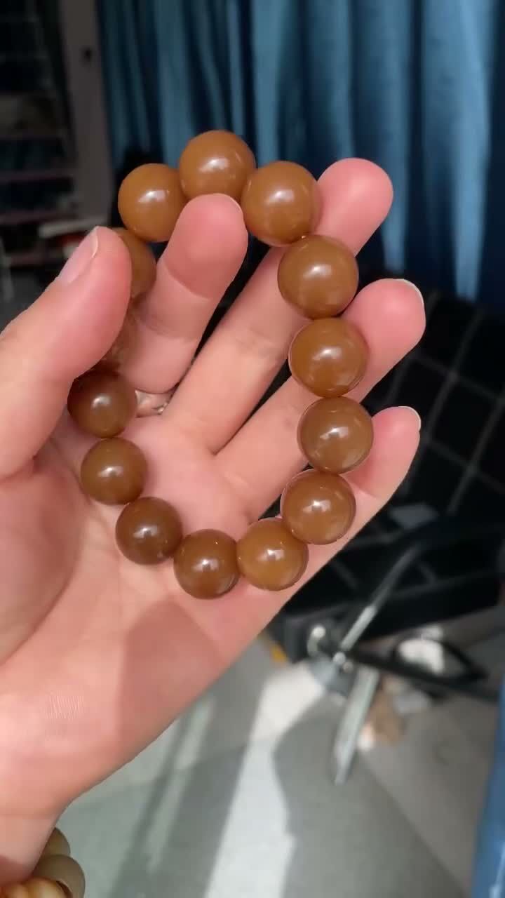 38731 和田玉且末金山紅糖手串 (16mm直徑)