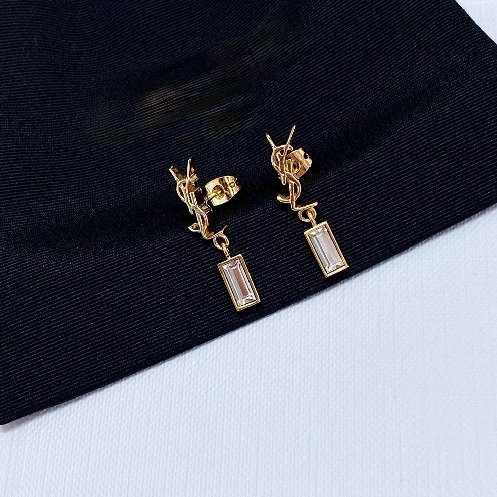 18k YS”方鑽字母高奢定製小墜