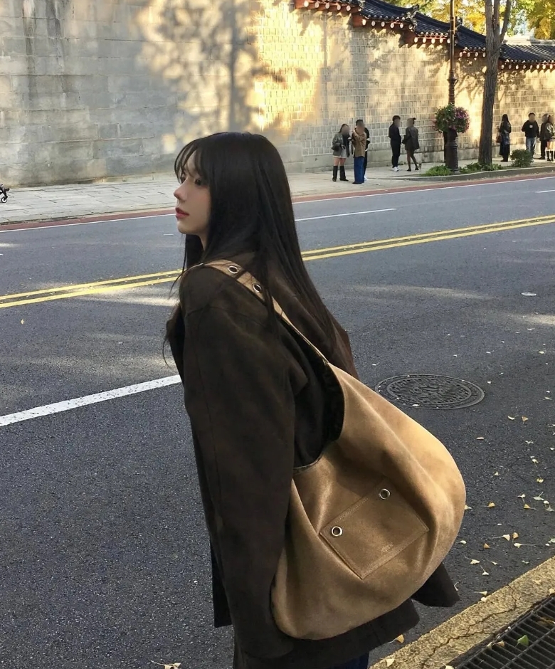 （預購）Leterie SUEDE BUCKLE REVERSIBLE 麂皮豹紋雙面單肩包 4色