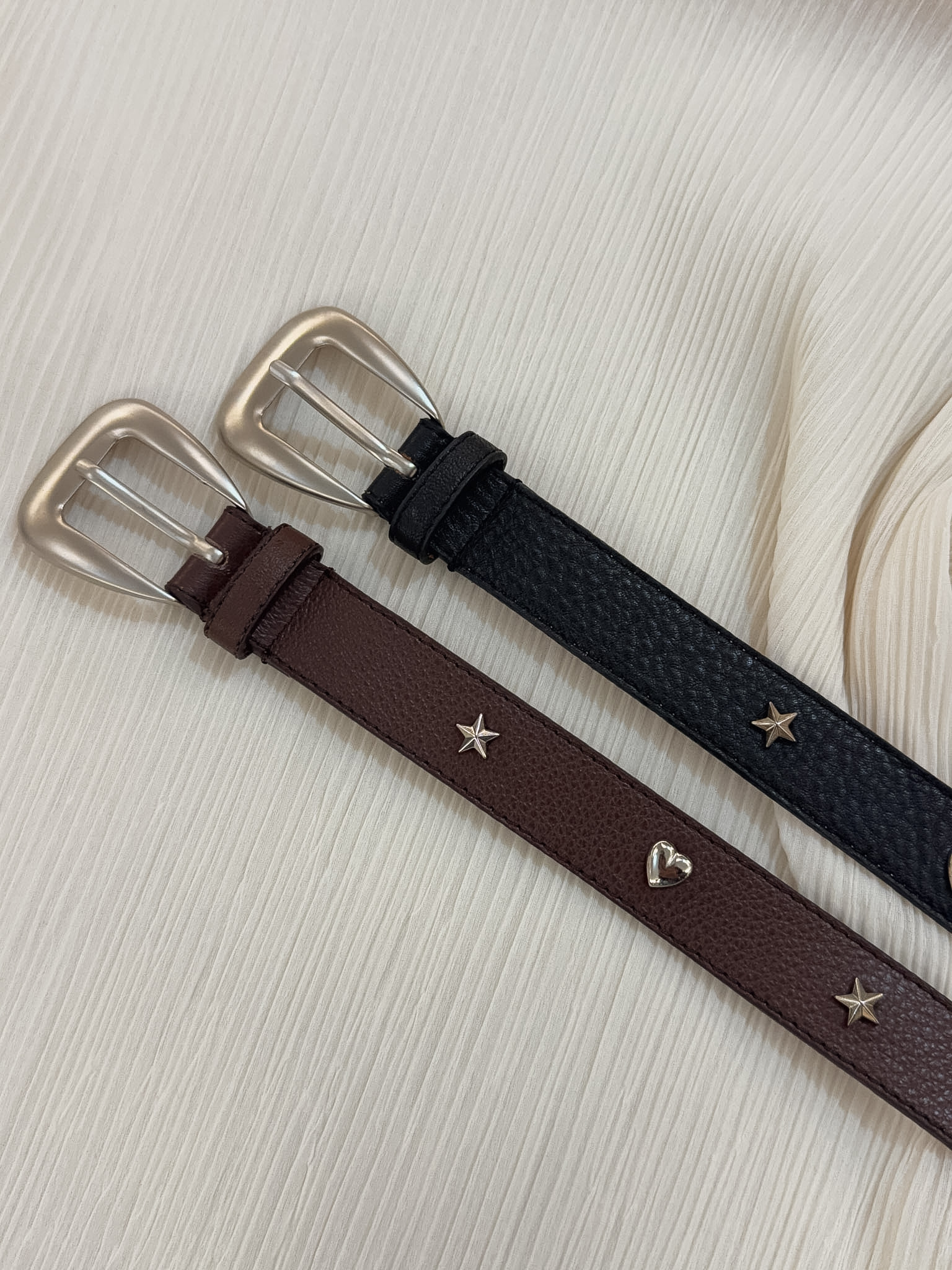 26B316本期推薦! 星星鉚釘義大利牛皮皮帶