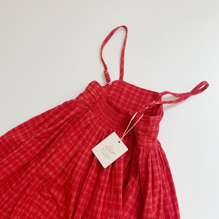 俏皮格紋細肩帶洋裝
