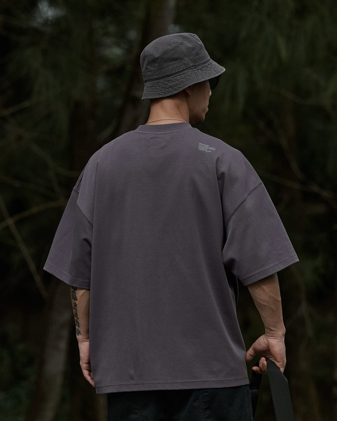 #預購 Broshood 26SS 日系寬鬆簡約 涼感 後肩凸膠印花 基礎款 短踢 三色