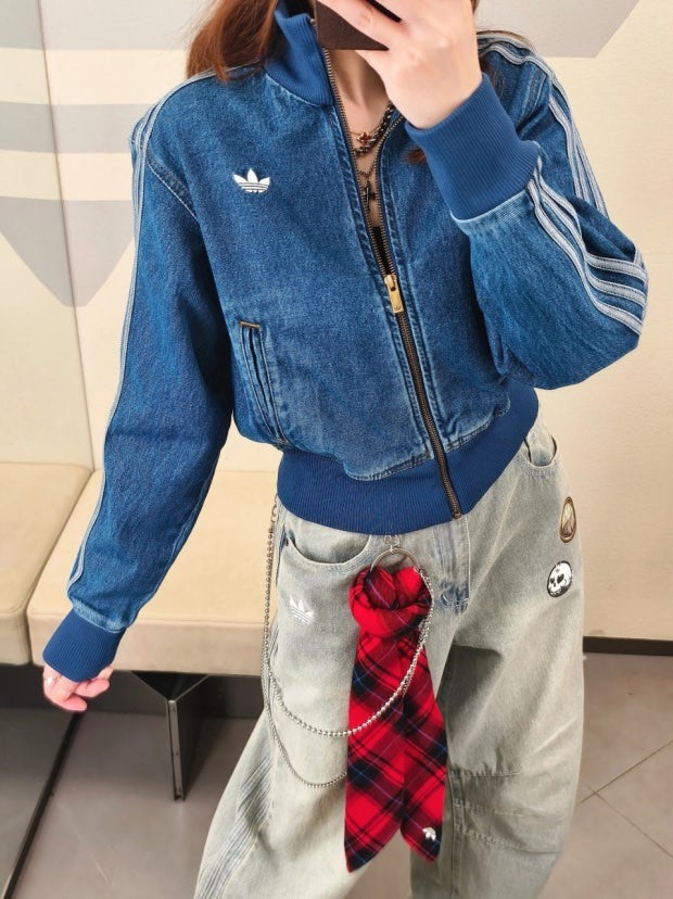 【Luxury】 ADIDAS 牛仔運動外套 立領外套 短版 休閒 男女款 三條線 三葉草