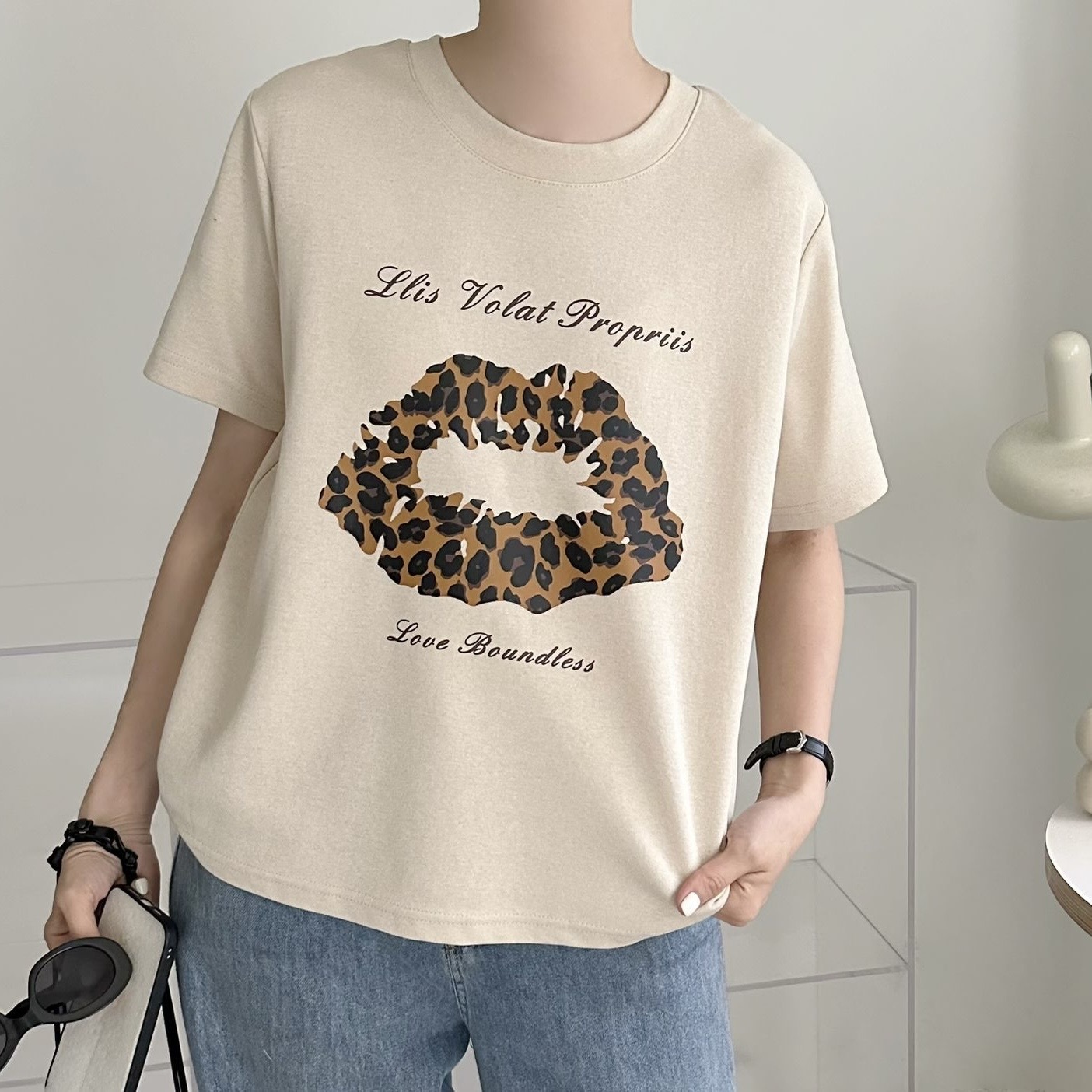 【BONNIE】豹紋嘴唇短袖TEE (A42-A45)