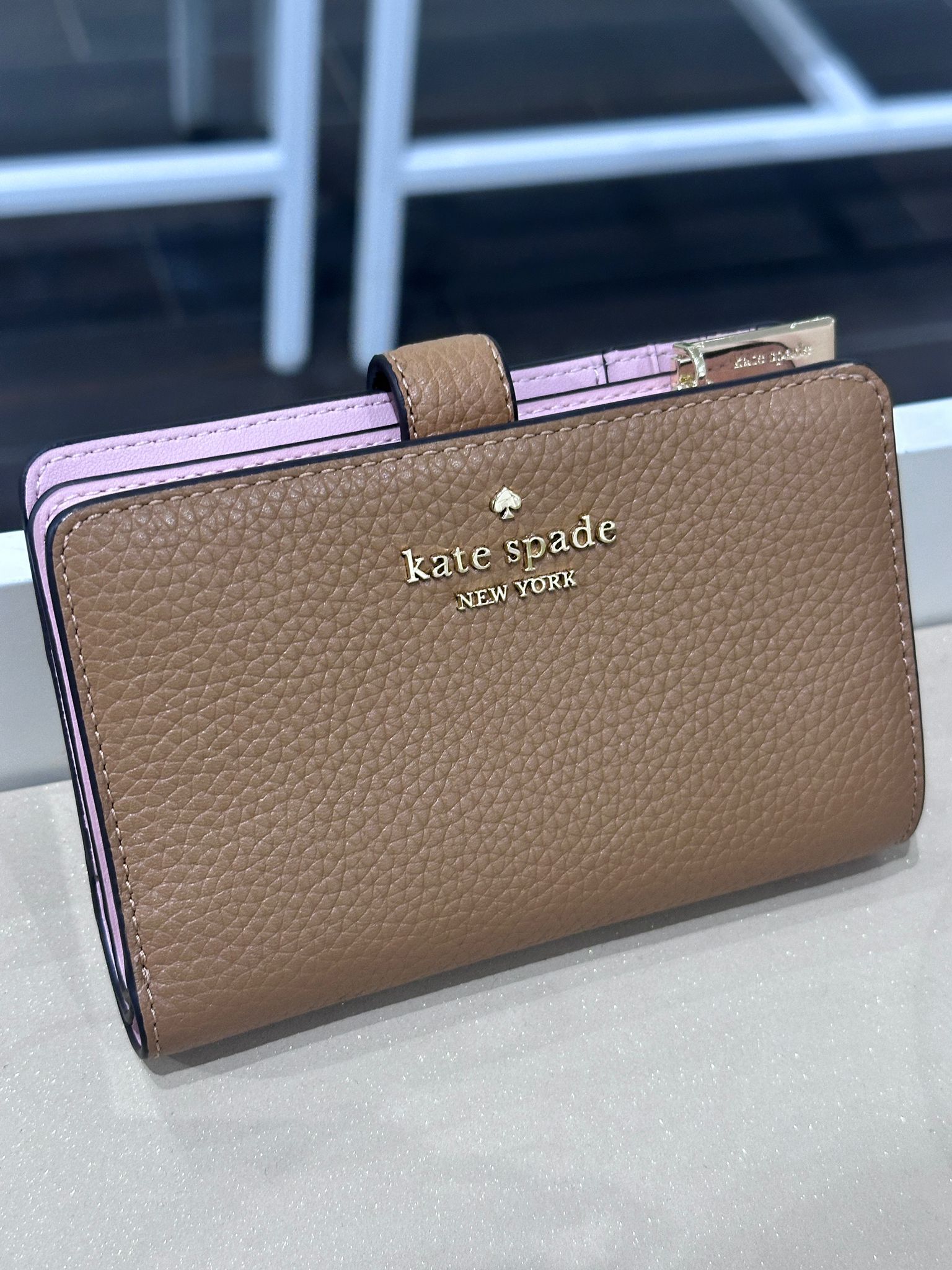 RQ146 KS 焦糖色拼粉紅色中銀包 Medium Bifold Wallet