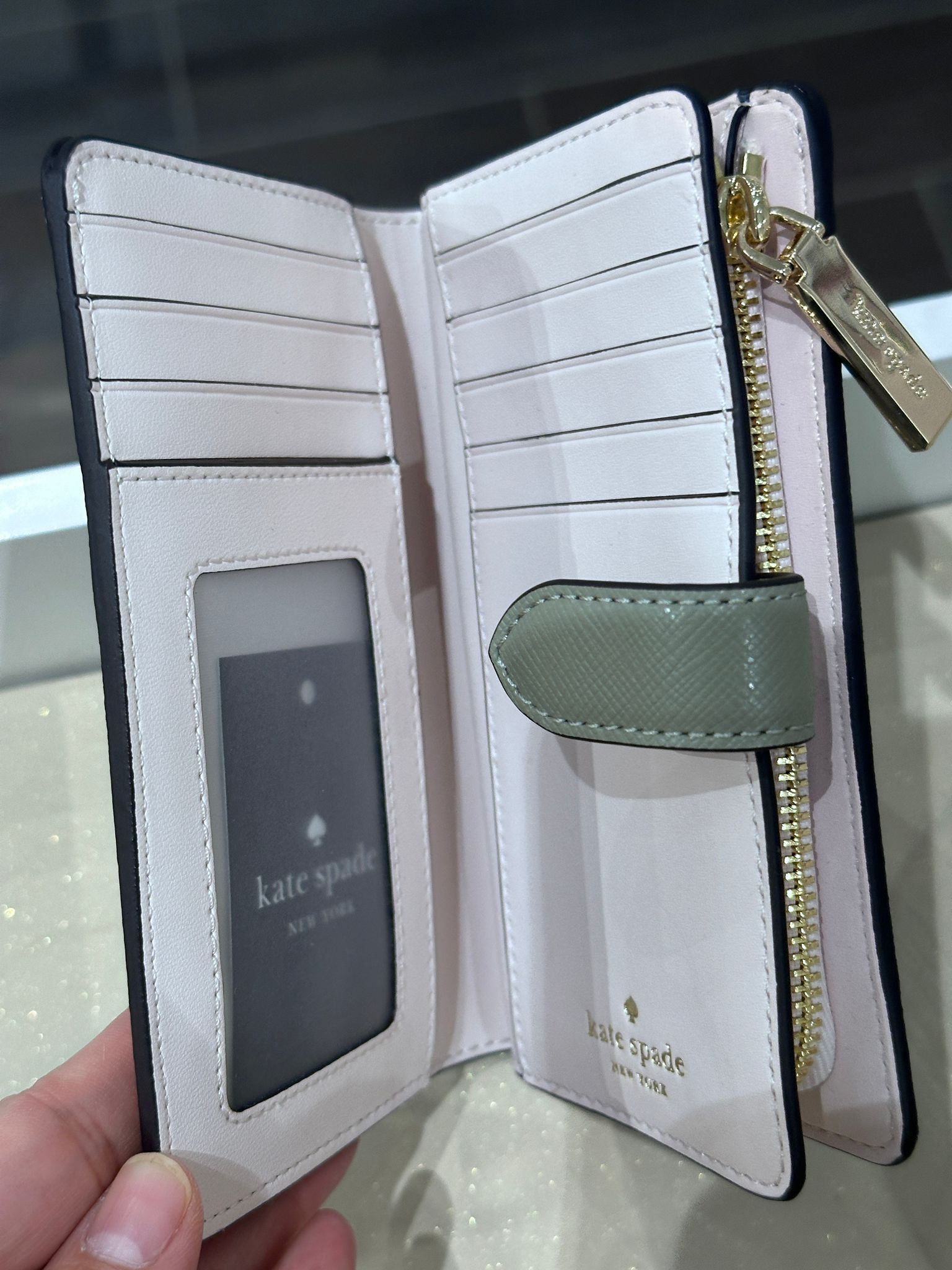 RQ147 KS 橄欖綠色拼淡粉色中銀 Medium Bifold Wallet