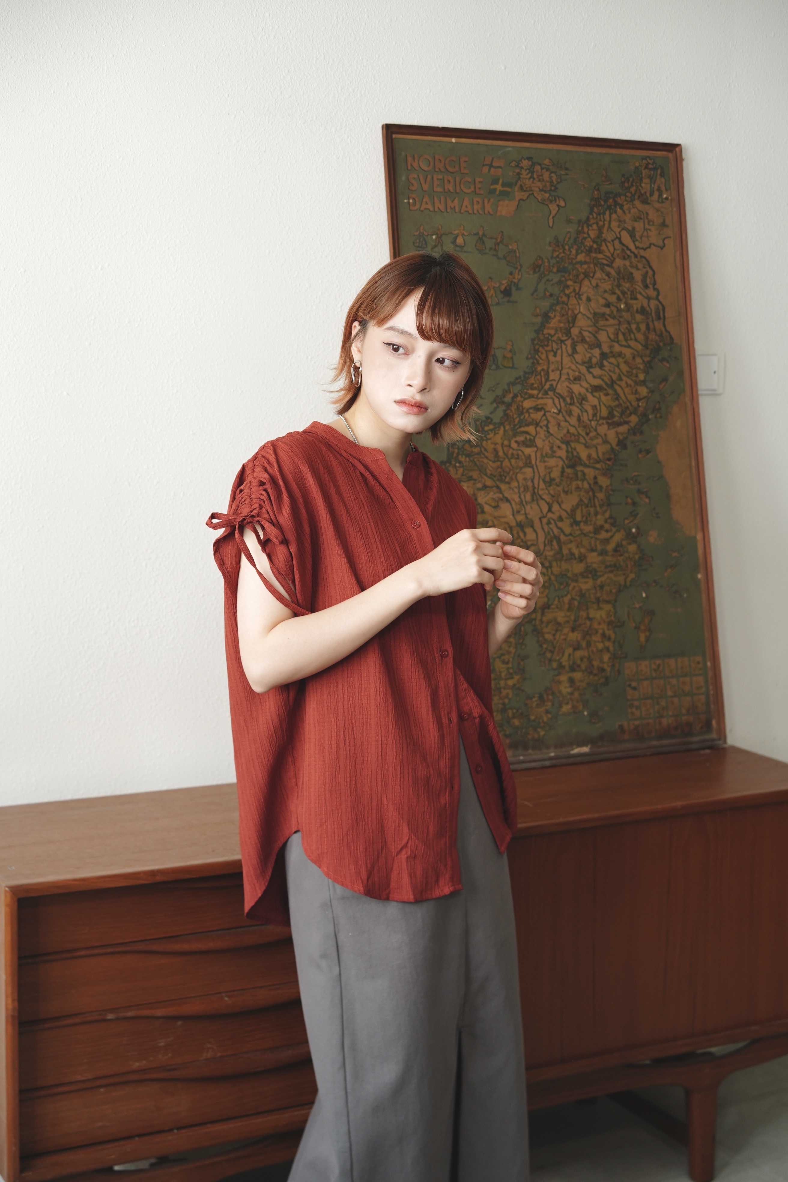 知性感～束肩翼袖開衫 - BL52772