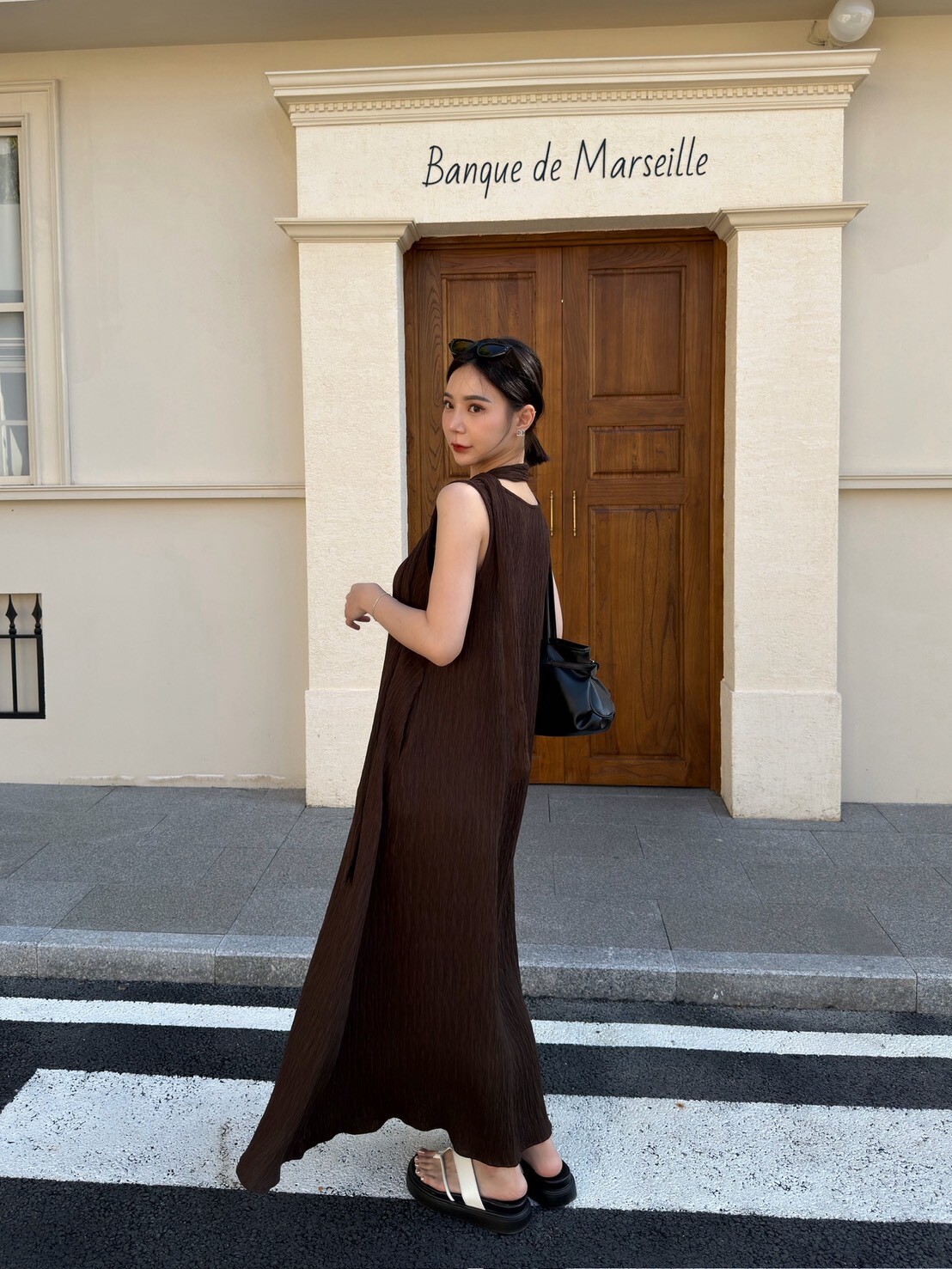 V領細壓紋連身長洋(附綁帶)