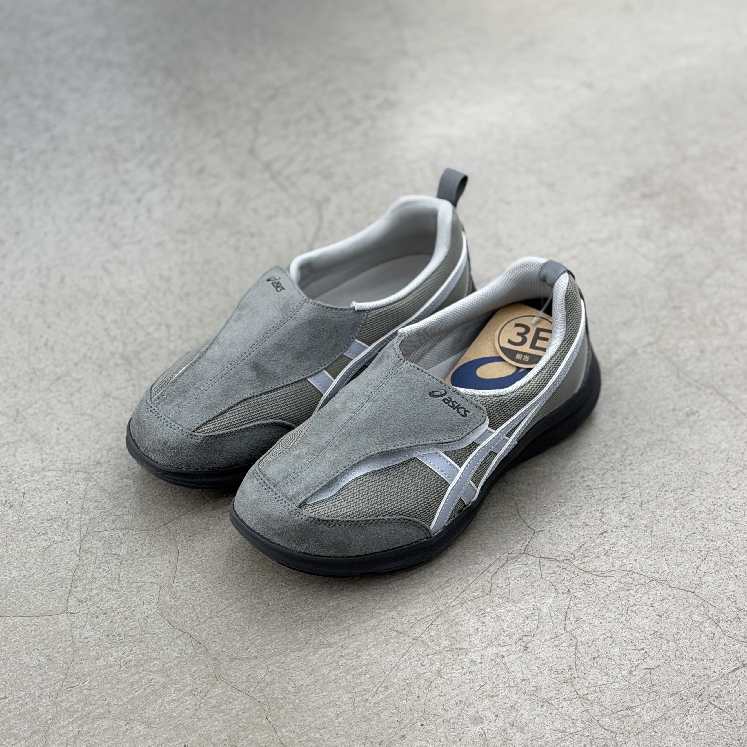 Asics Life Walker- Grey