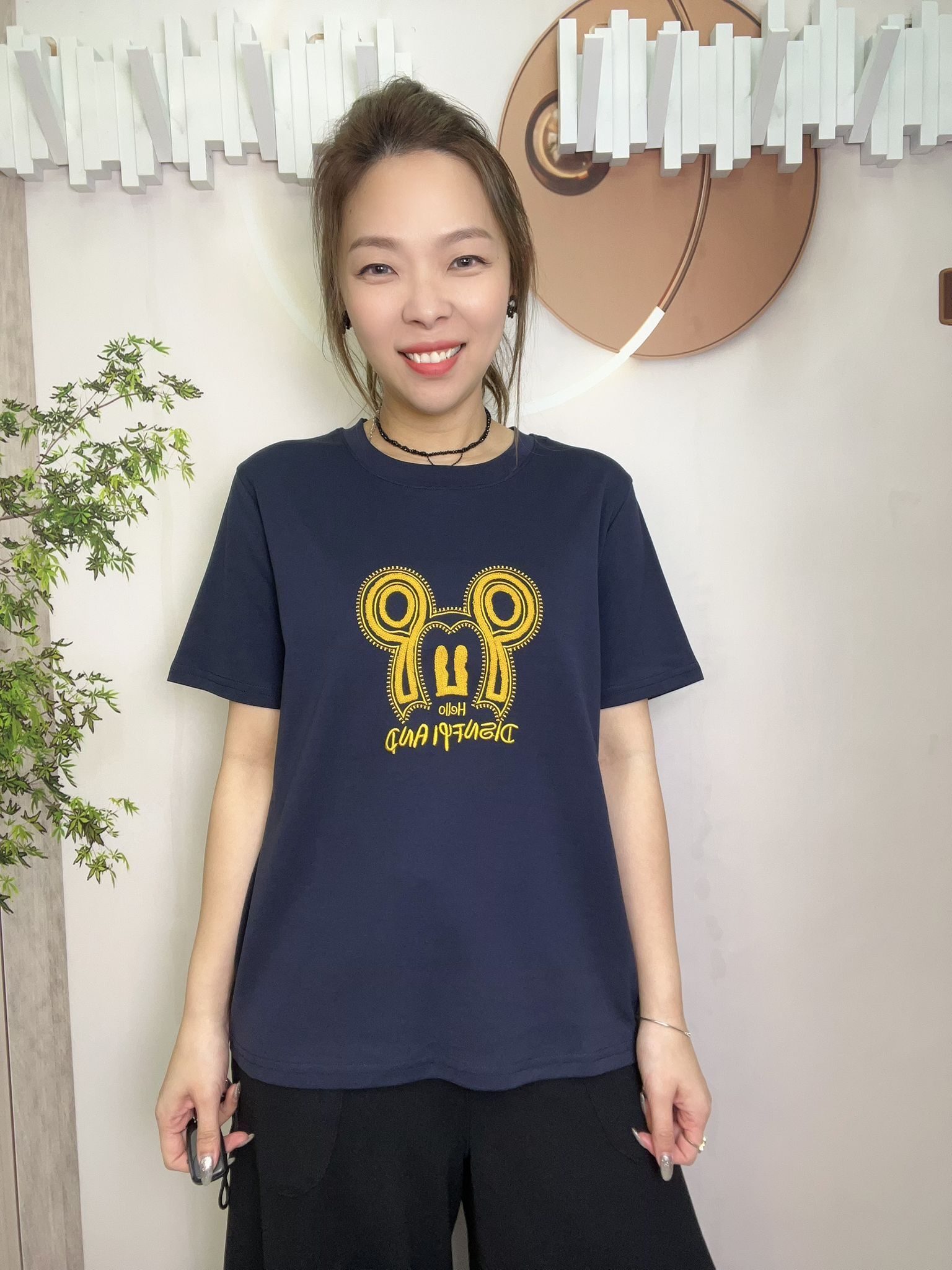 Mar 米奇圖案 top~153A