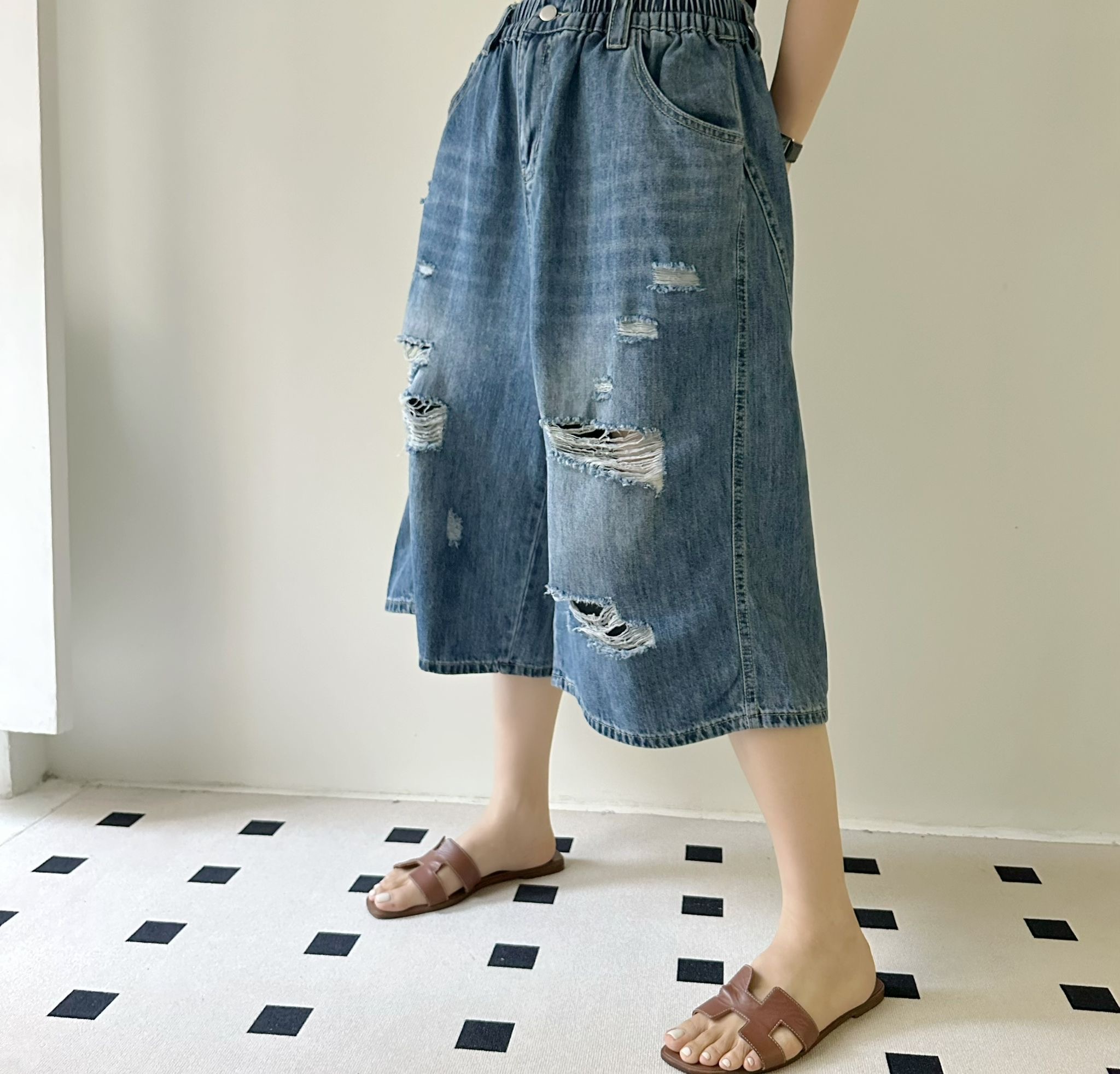 【BONNIE】全橡筋腰破爛牛仔中褲 (A51)