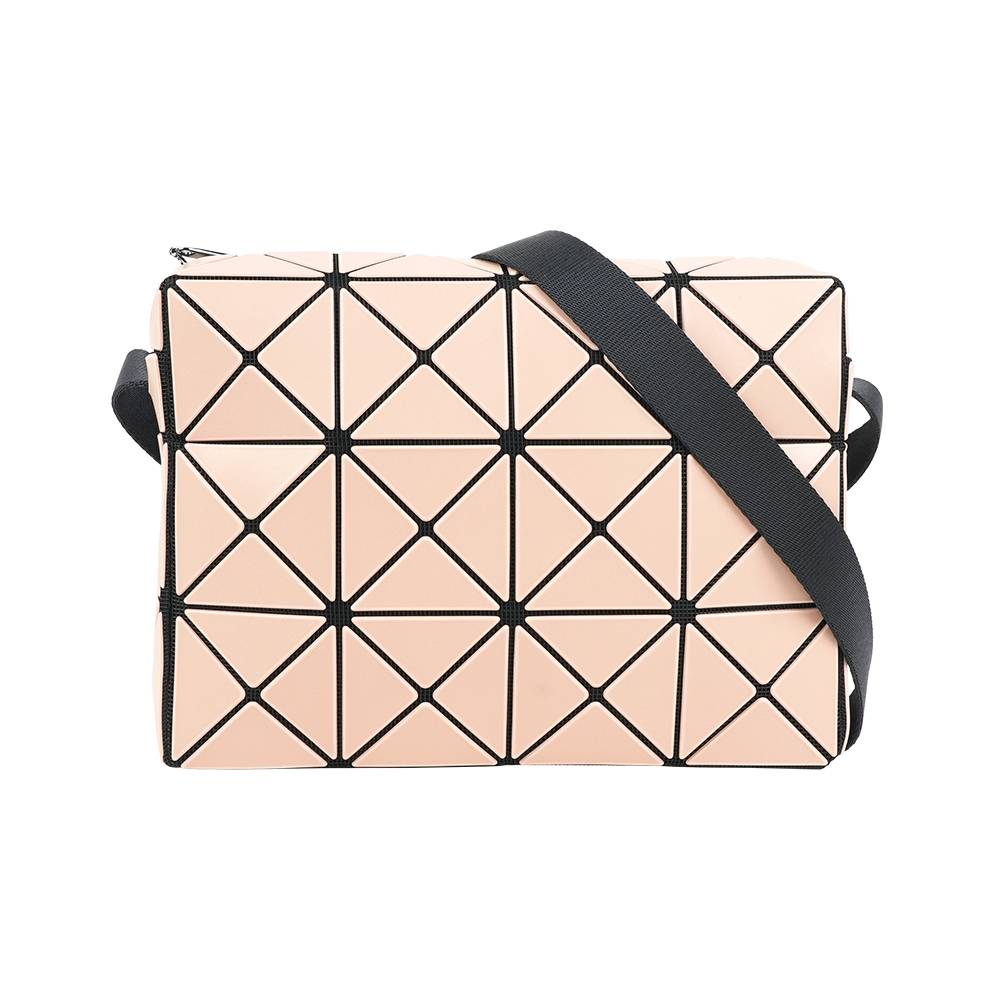 【ISSEY MIYAKE三宅一生】BAO BAO CUBOID 方形斜背包(米色)