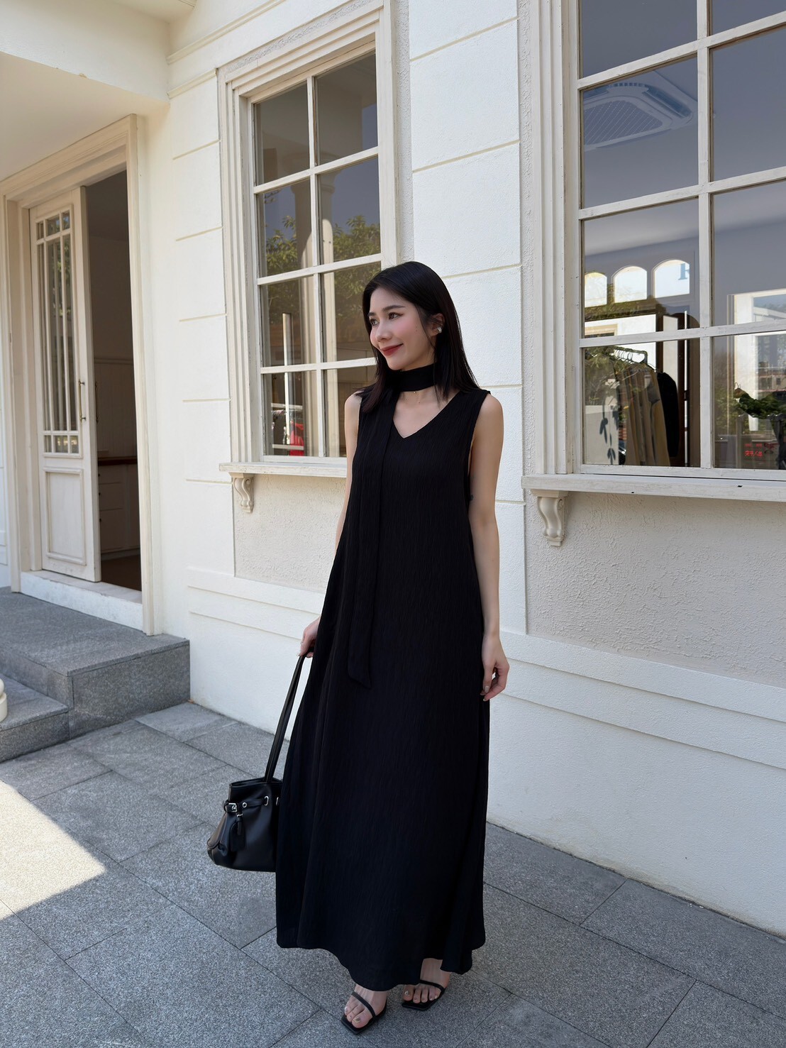 V領細壓紋連身長洋(附綁帶)