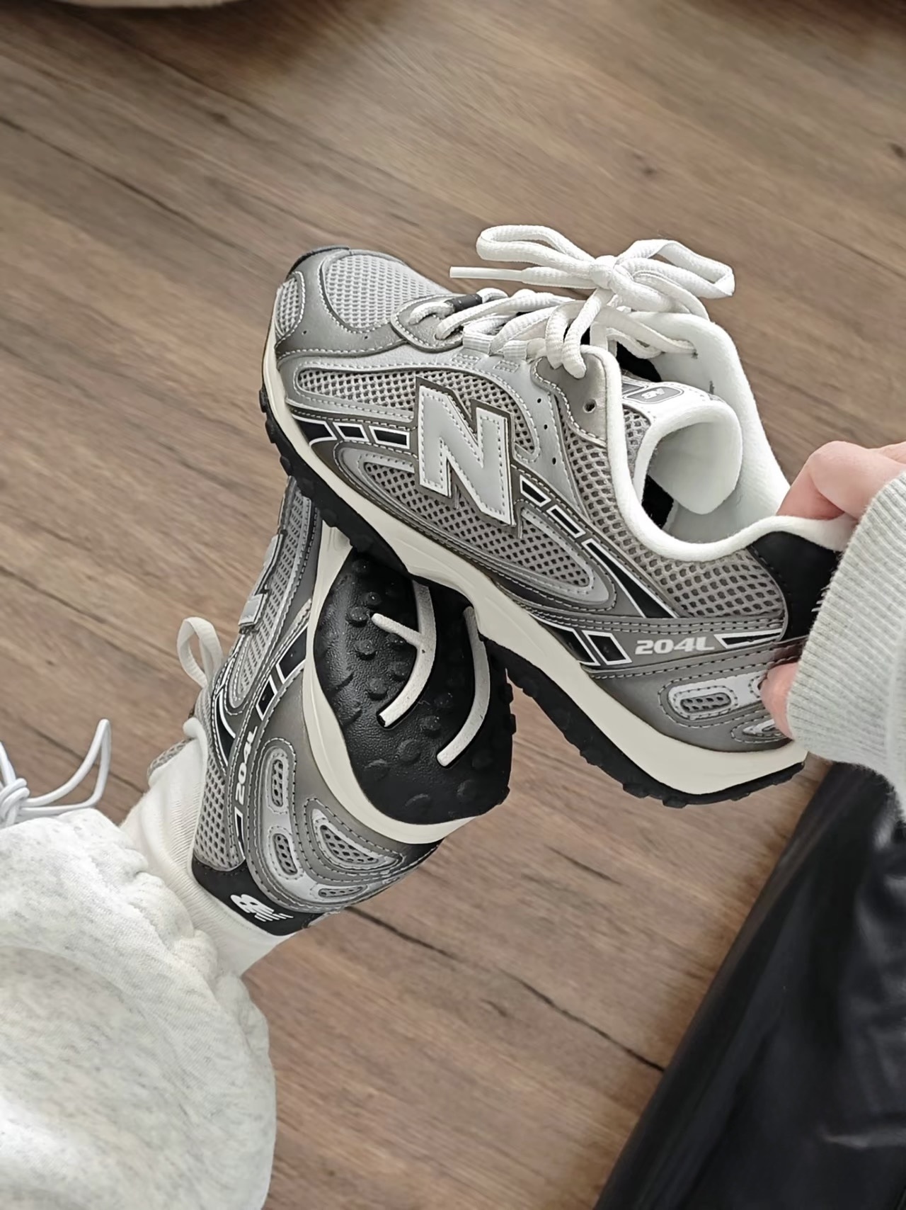 iSNEAKERS｜預購 New Balance 204L "Silver Grey" 灰銀色 U204L1KP