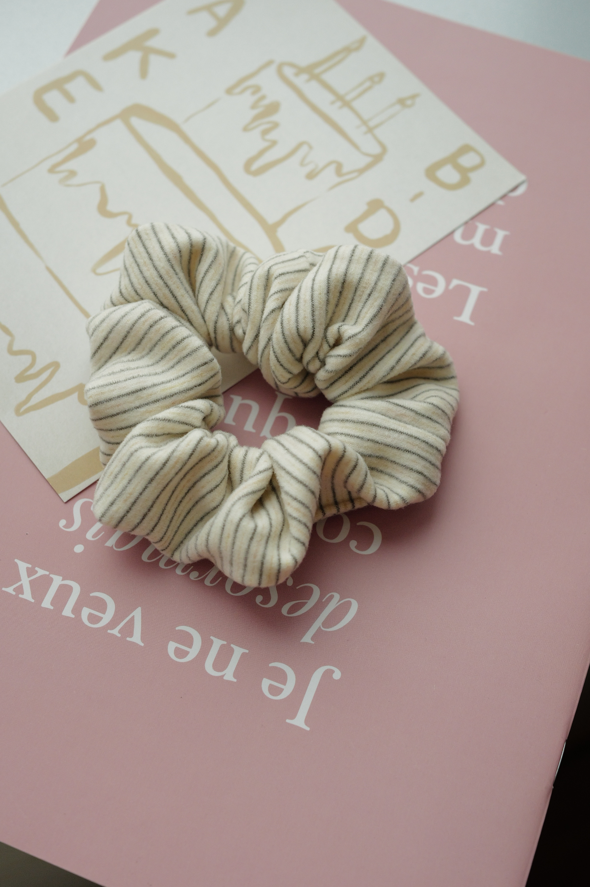 CL52線條軟綿髮圈