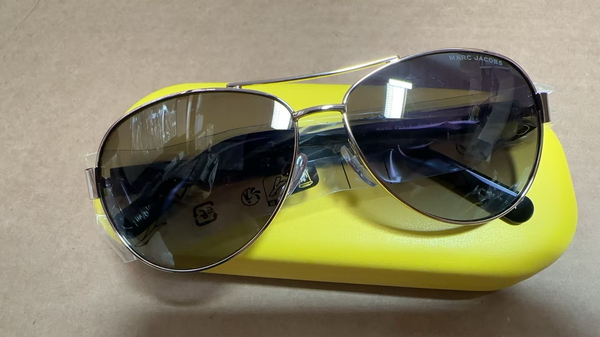 【直播】Marc Jacobs LX032039 太陽眼鏡