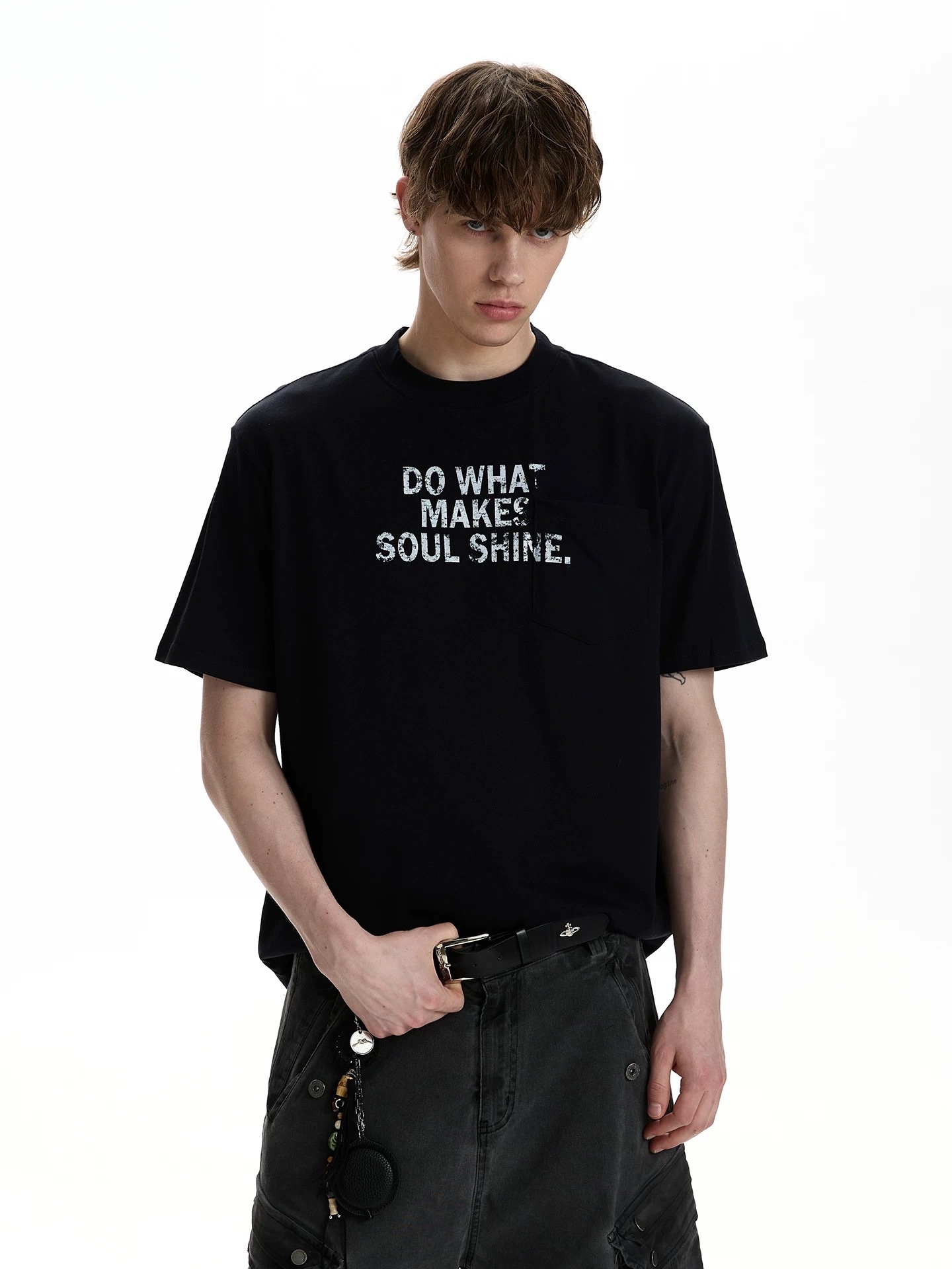 - SIMPLEACTION - 復古高級感字母短袖上衣