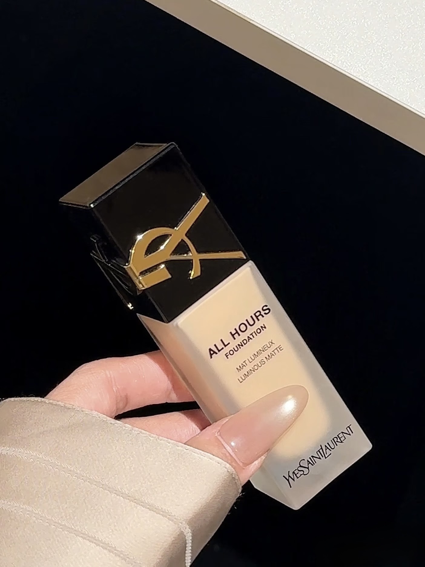 【預購】K031750 YSL 恆久完美無瑕持妝粉底 (全天候發光霧面版)