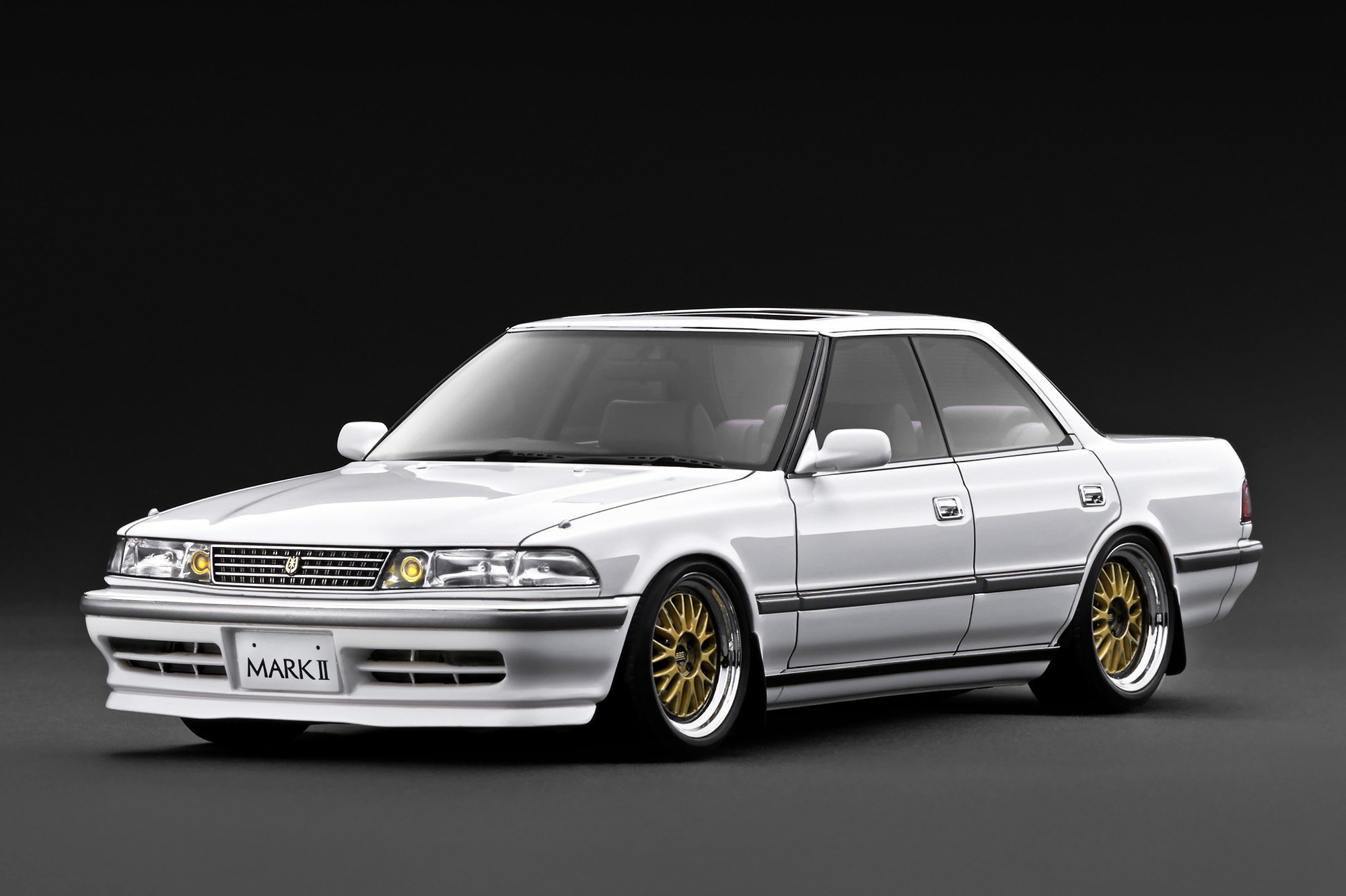 預訂(訂金$300) (預訂價$2214) :1/18 IG TOYOTA MARKⅡ2.5 Grande LIMITED (JZX81) White (IG3854)