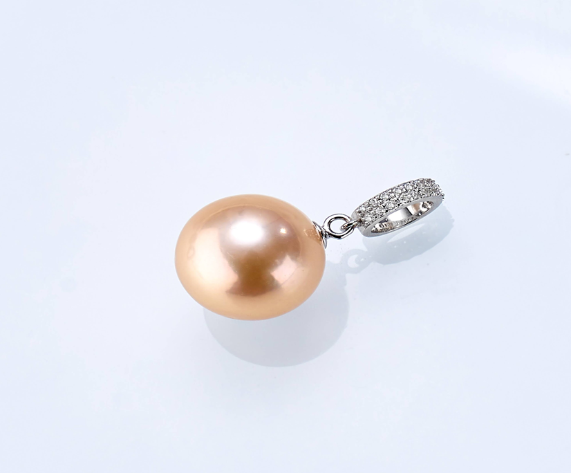 E11 "小蠻腰珍珠吊墜【送銀鏈】 （DSDZ026YE-239）" $238