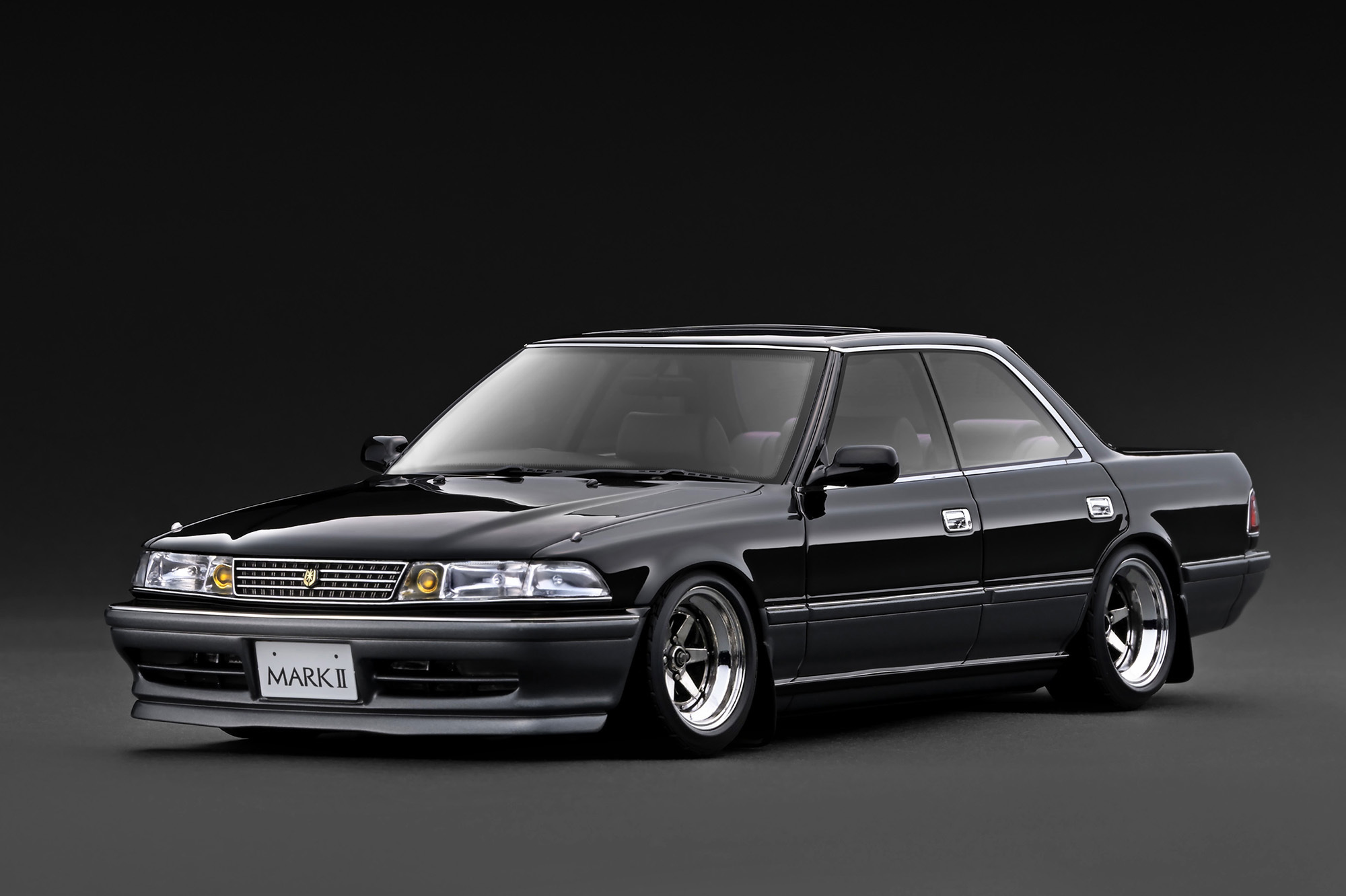 預訂(訂金$300) (預訂價$2214) :1/18 IG TOYOTA MARKⅡ2.5 Grande LIMITED (JZX81) Black/Gun Metalli (IG3859)