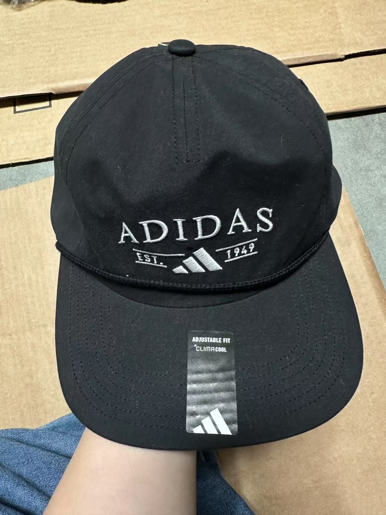 【直播】adidas LX032047 Sportswear 系列棒球帽