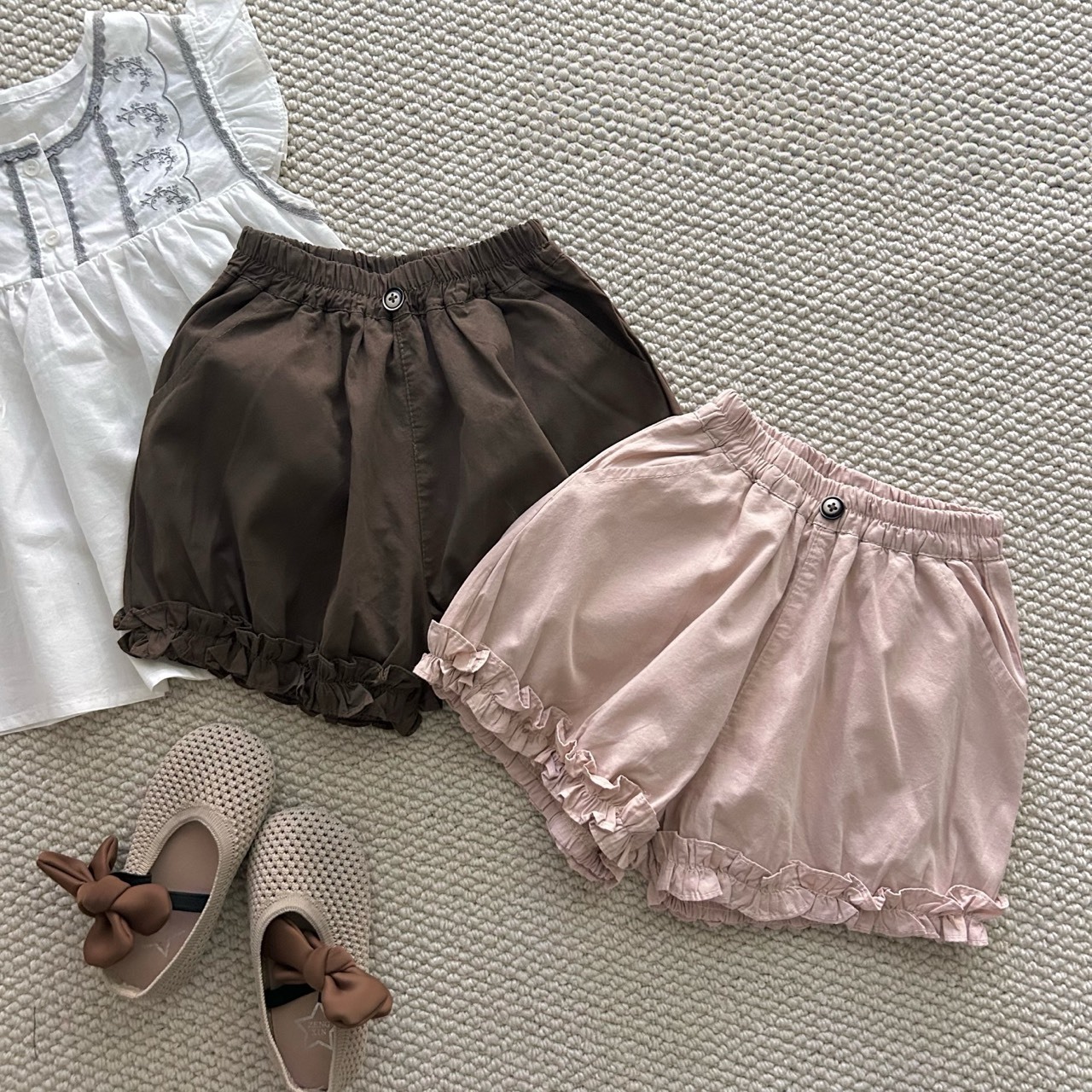 卷邊花苞休閒短褲
