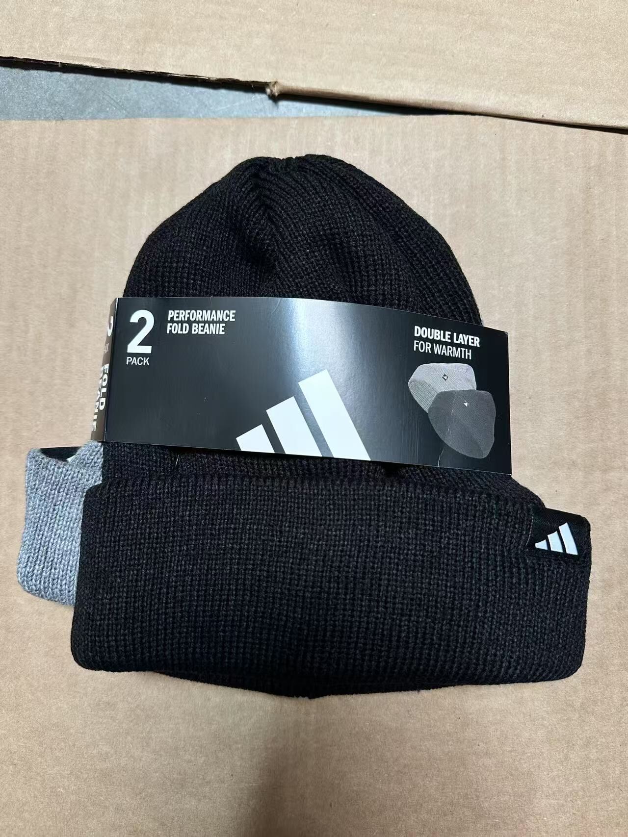 【直播】adidas LX032054 冷帽2件套(黑色+灰色)